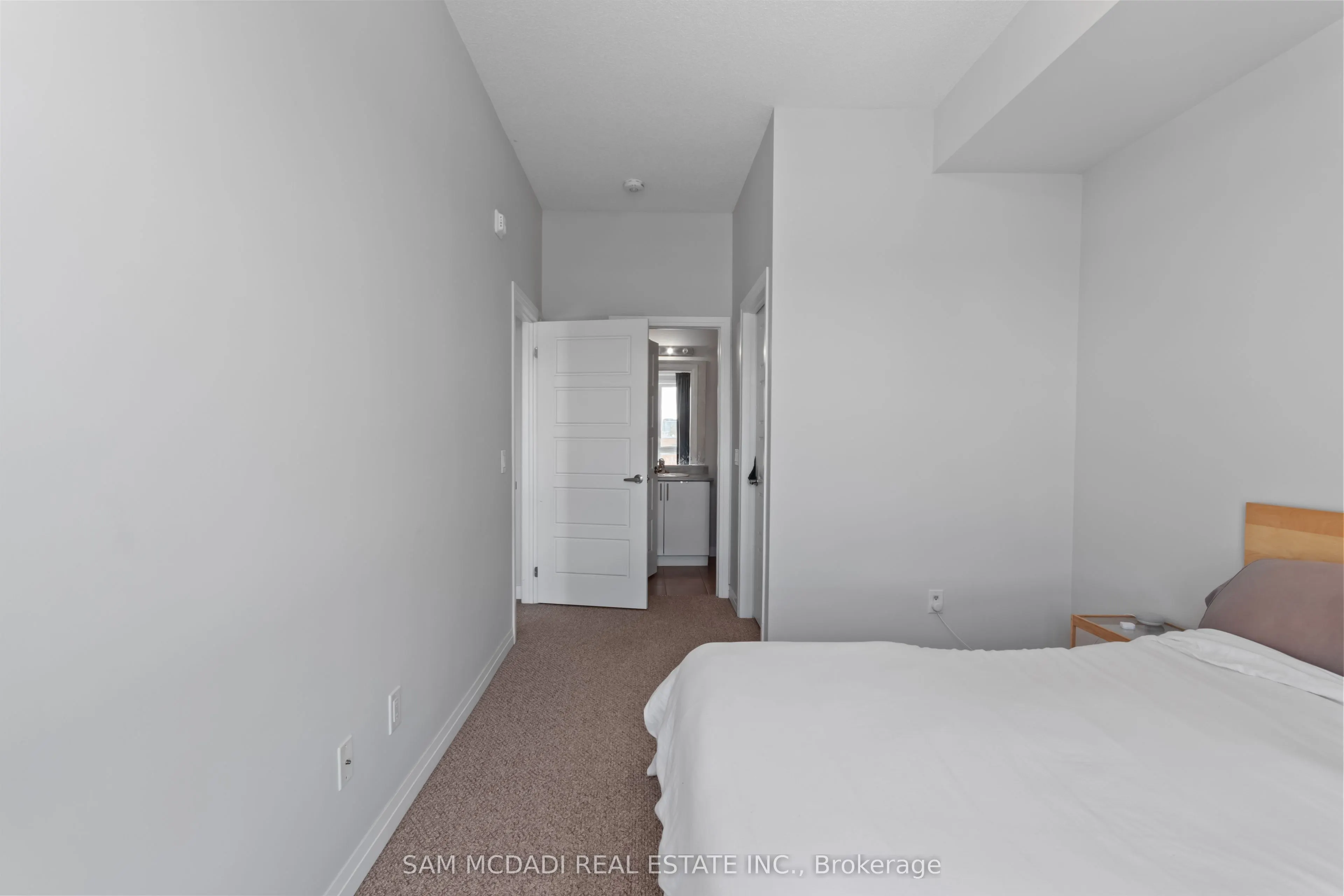 1208 Main Street E #201