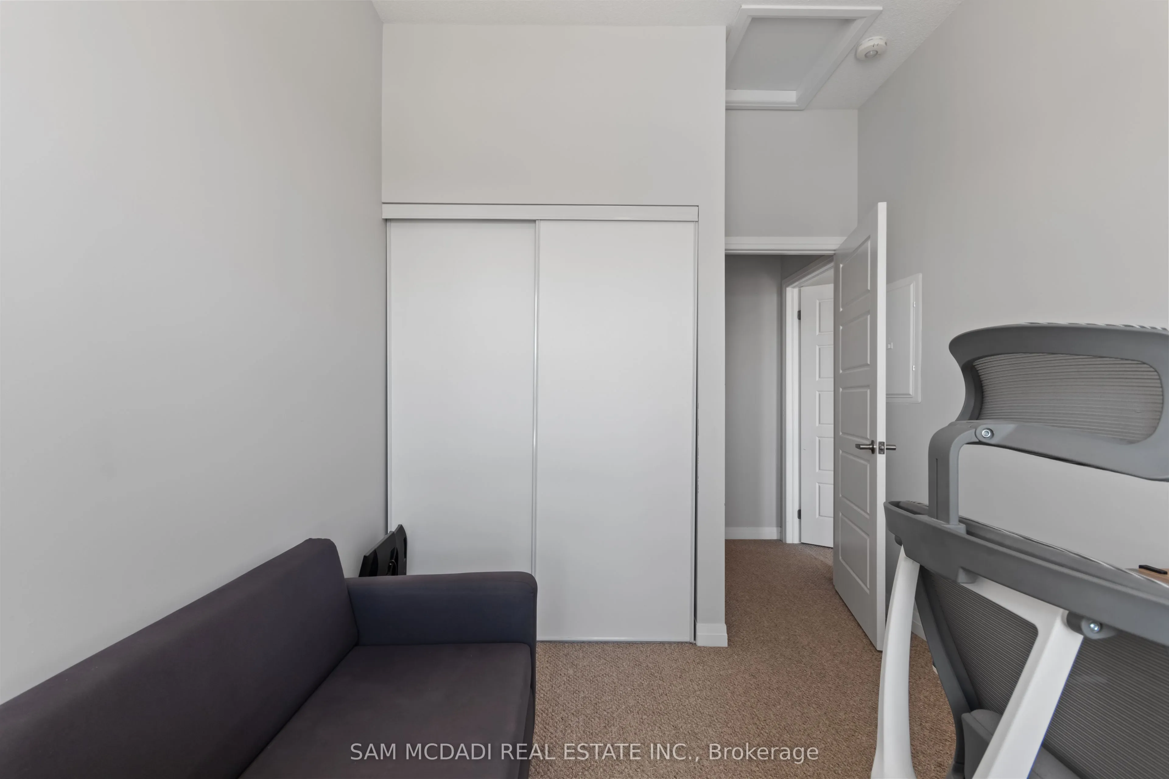 1208 Main Street E #201