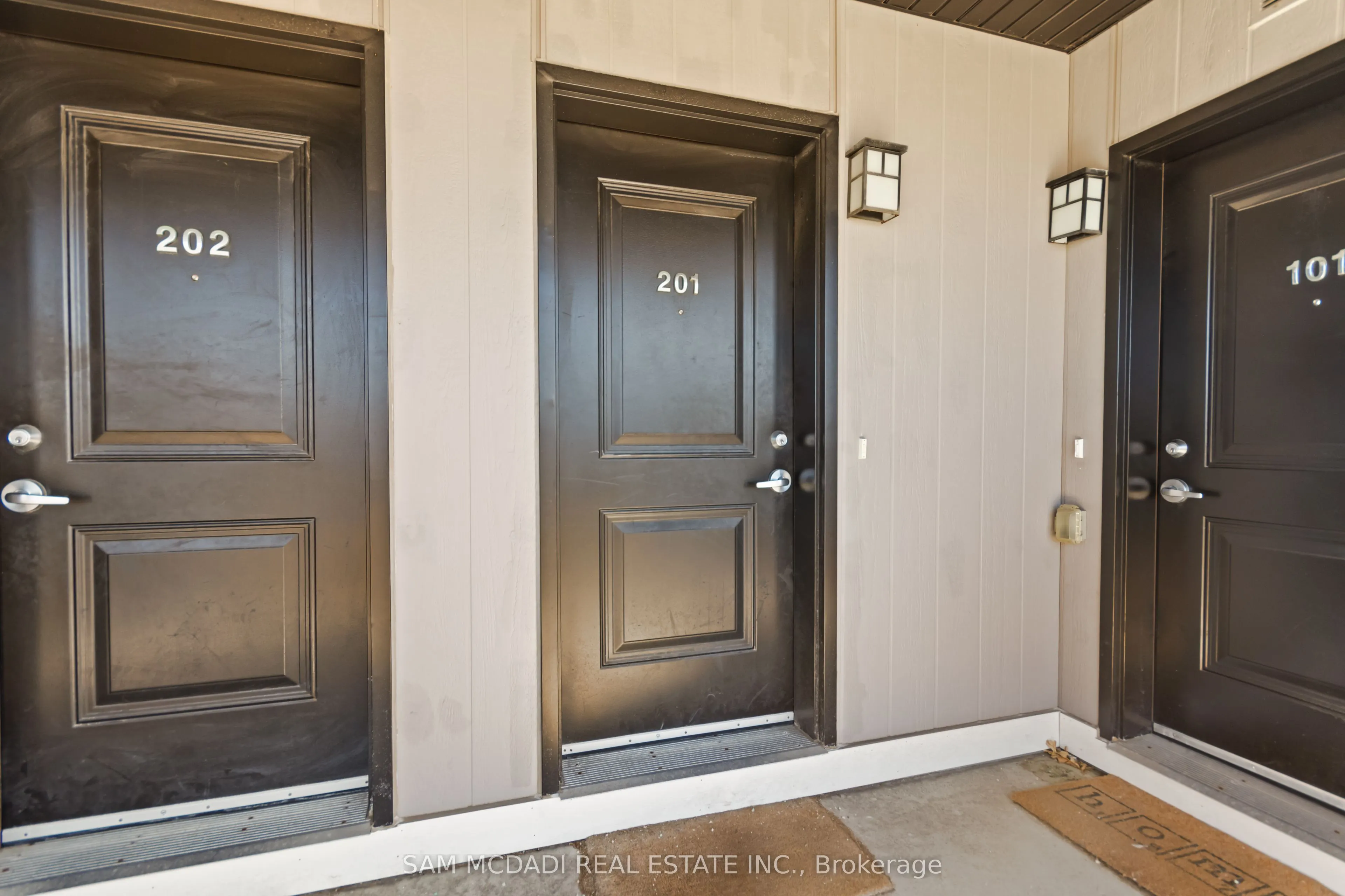 1208 Main Street E #201