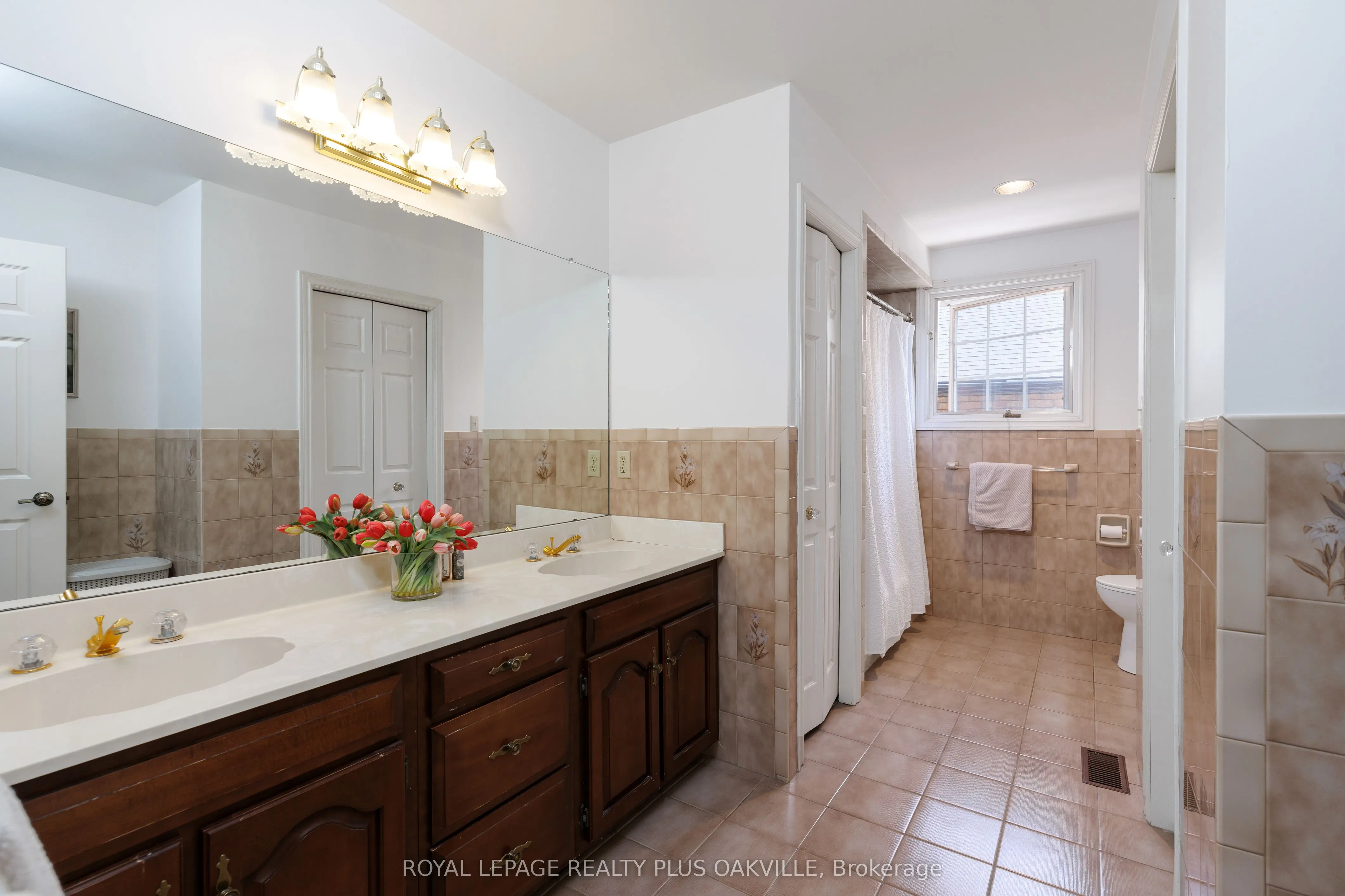 258 Shoreacres Road