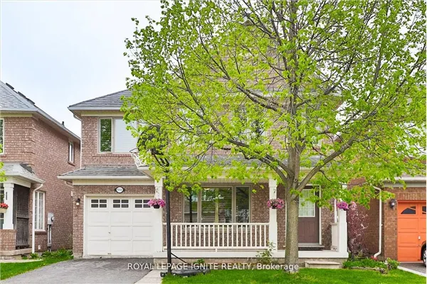 1332 Sagewood Crescent