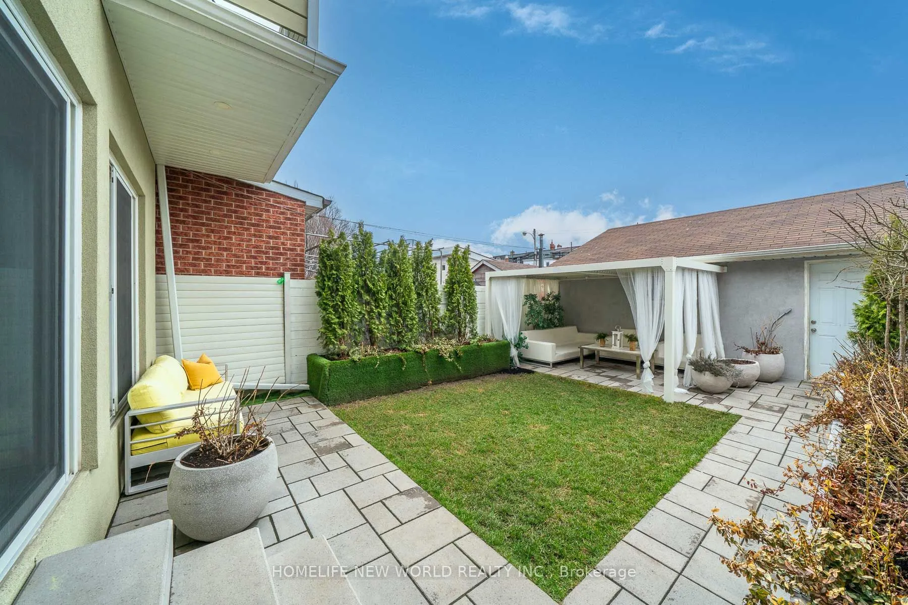 30 Carling Avenue
