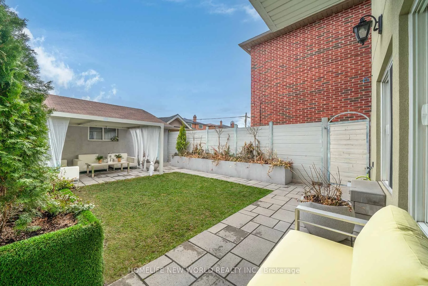 30 Carling Avenue
