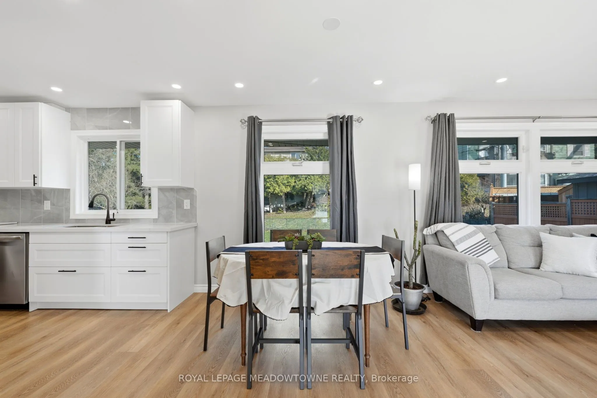 73 Elizabeth Drive