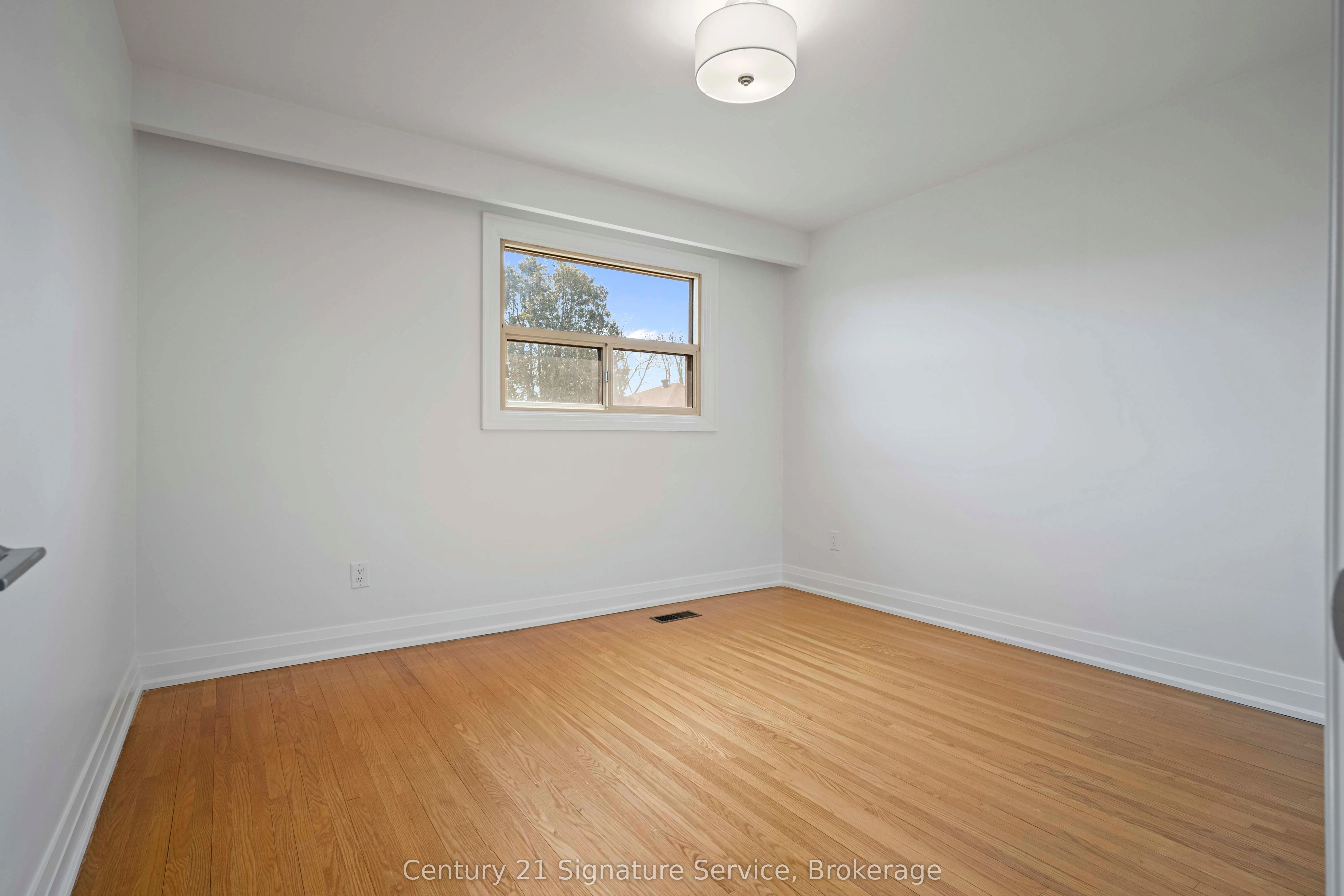 2362 Denise Road