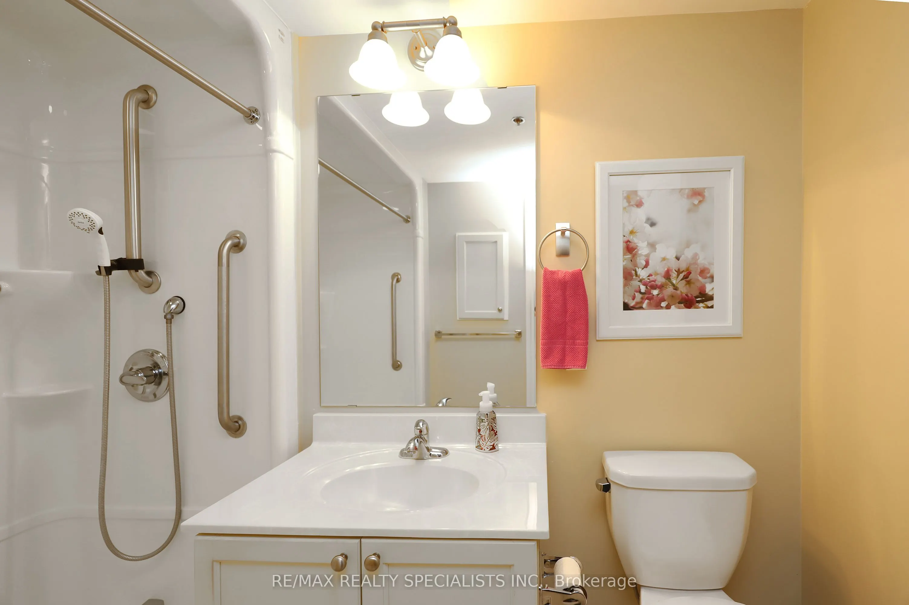 810 Scollard Court #809