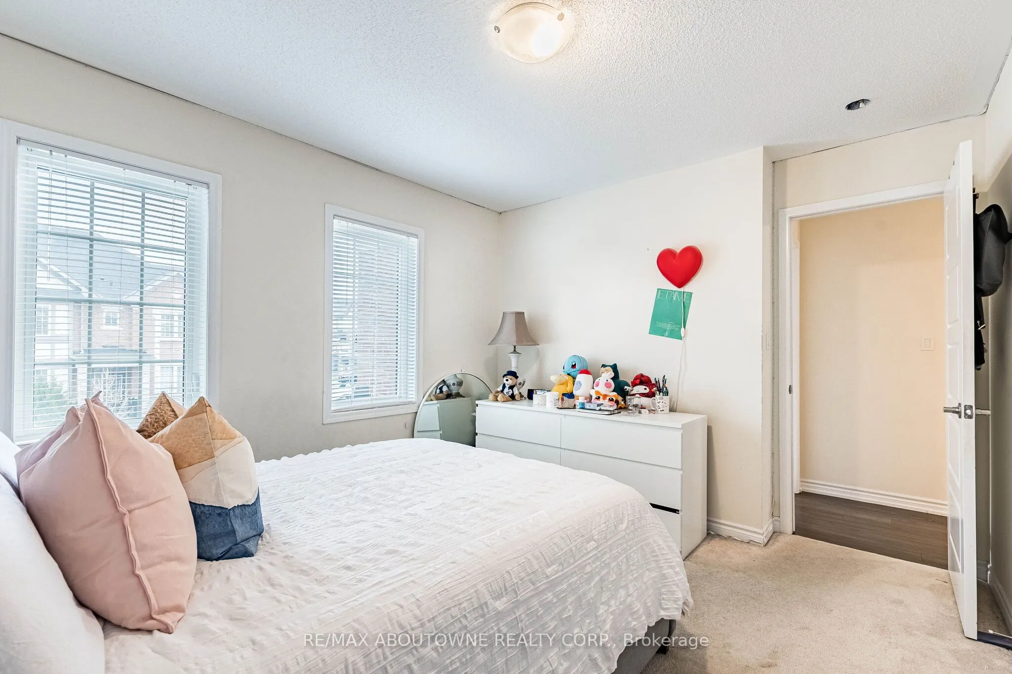 1239 Mulroney Heights