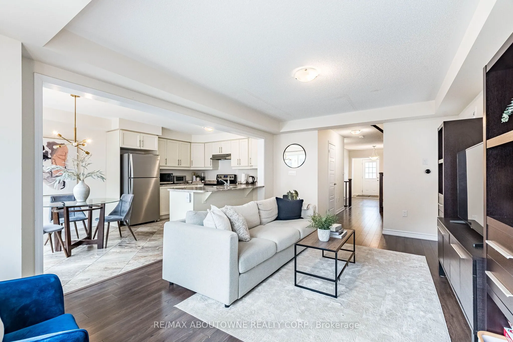 1239 Mulroney Heights