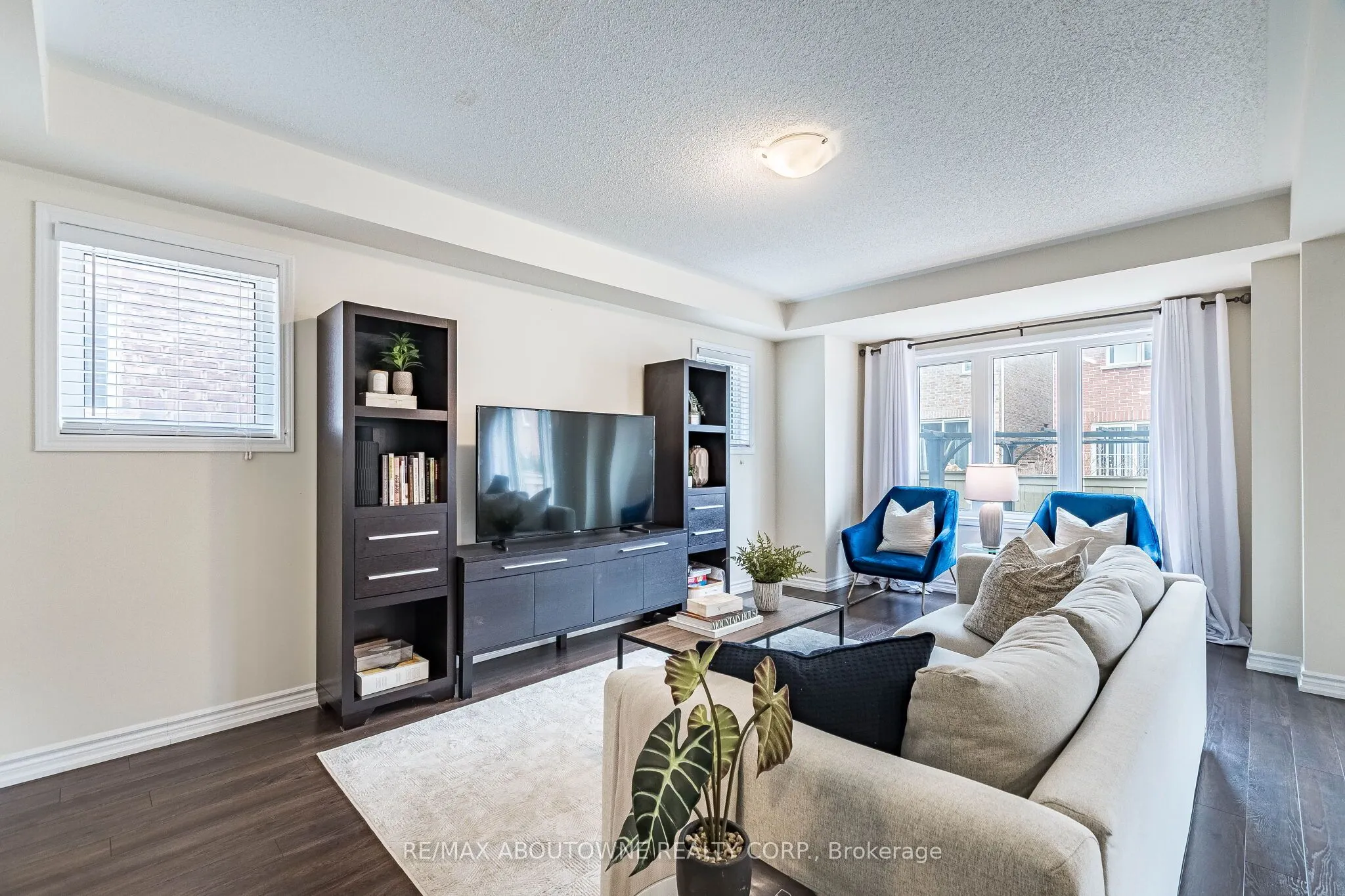 1239 Mulroney Heights
