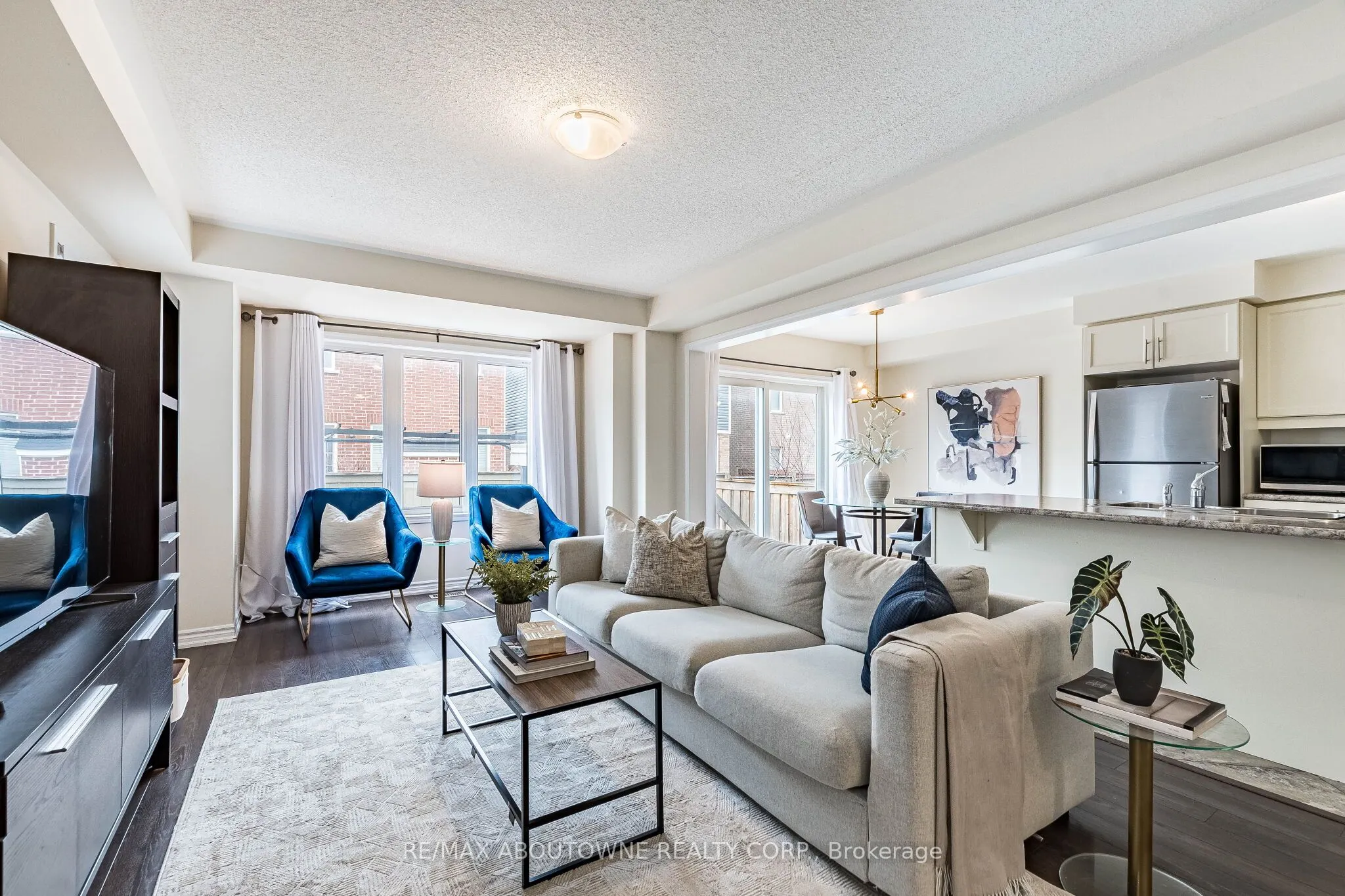 1239 Mulroney Heights