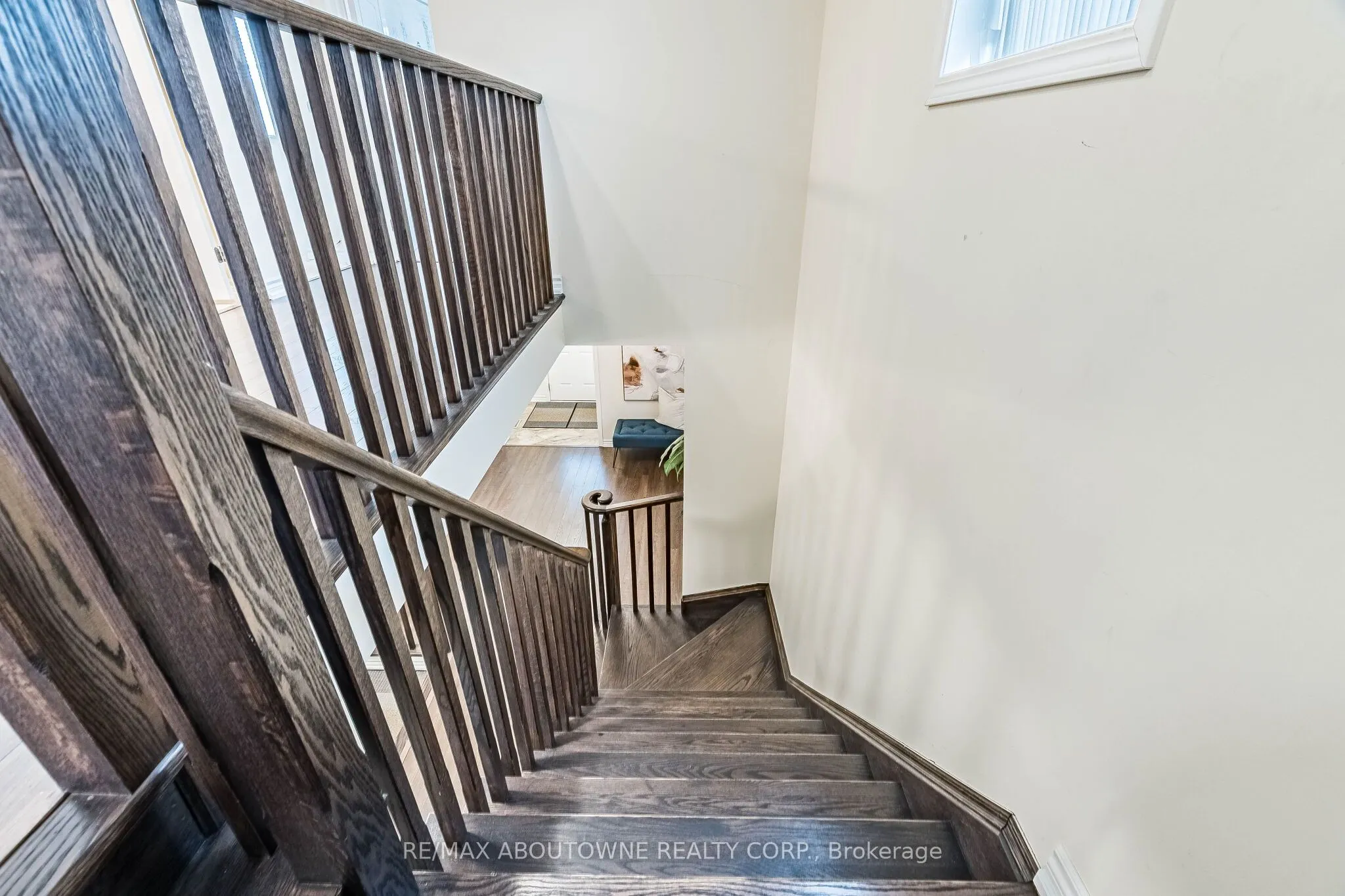 1239 Mulroney Heights