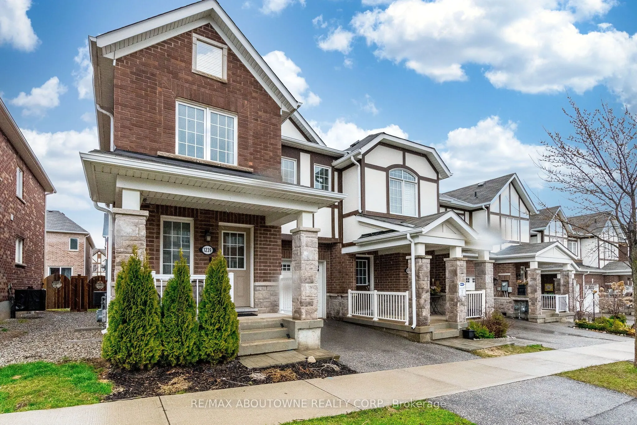 1239 Mulroney Heights