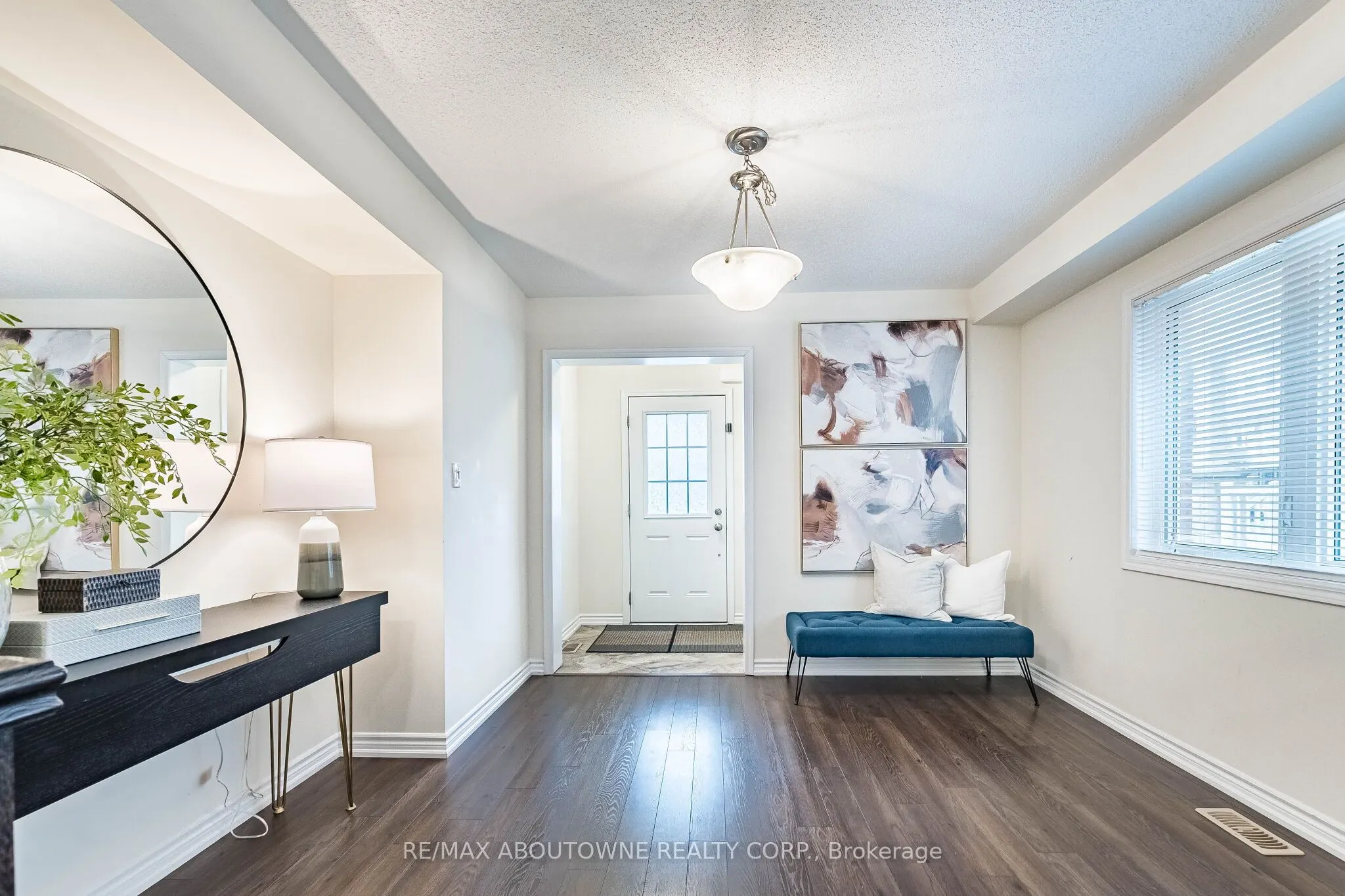 1239 Mulroney Heights