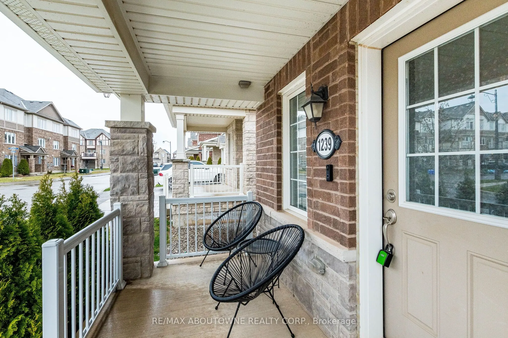1239 Mulroney Heights