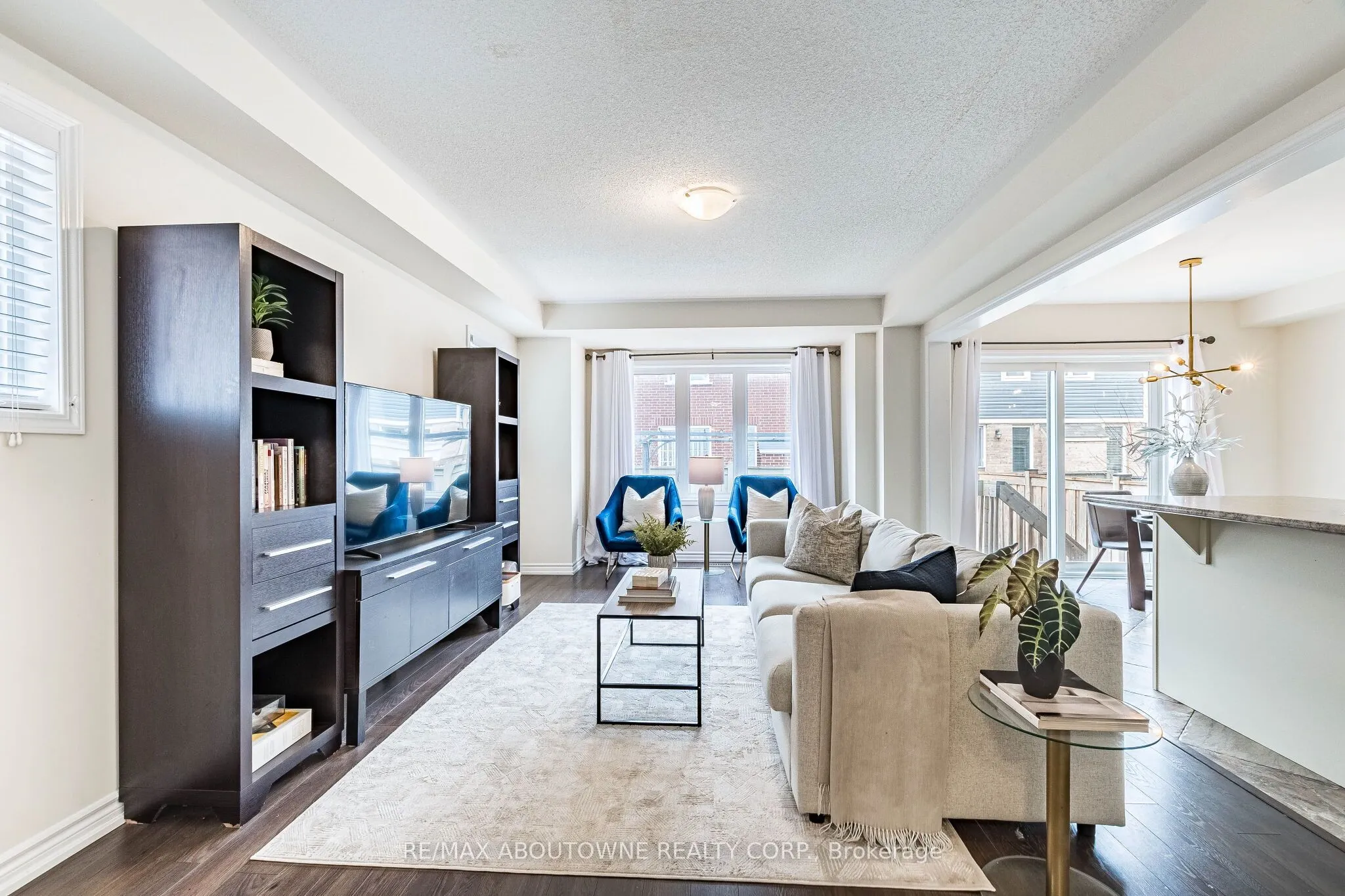1239 Mulroney Heights