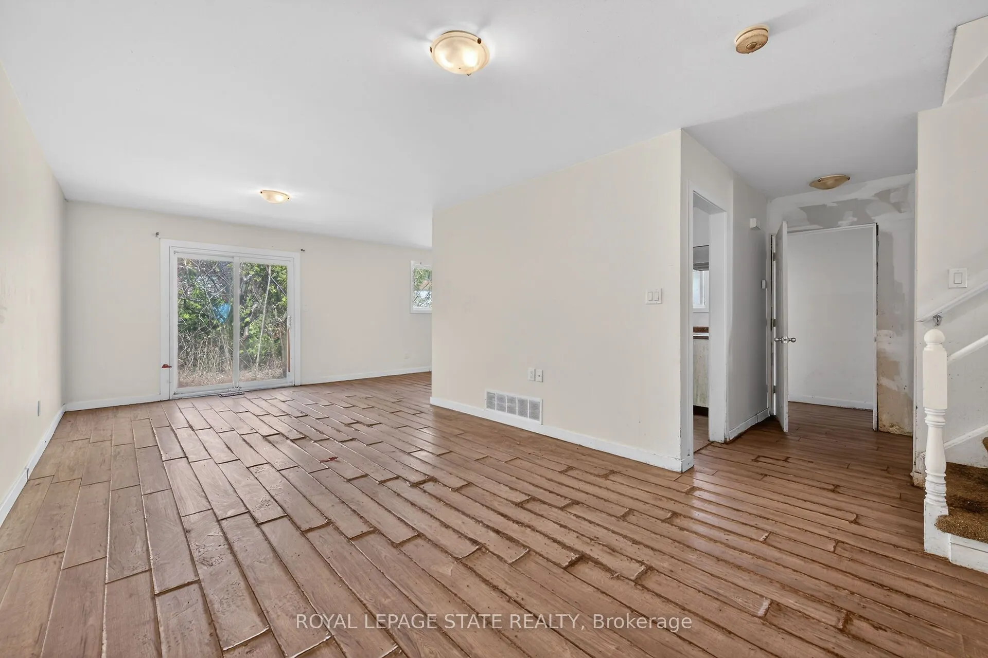 2599 Lundene Road