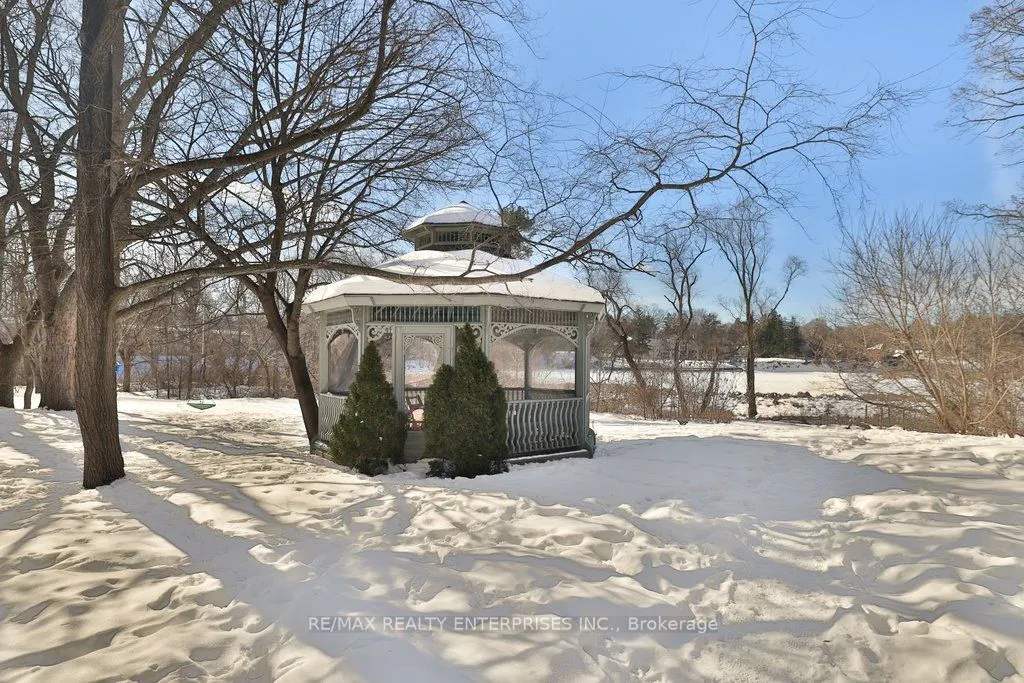 1168 Stavebank Road