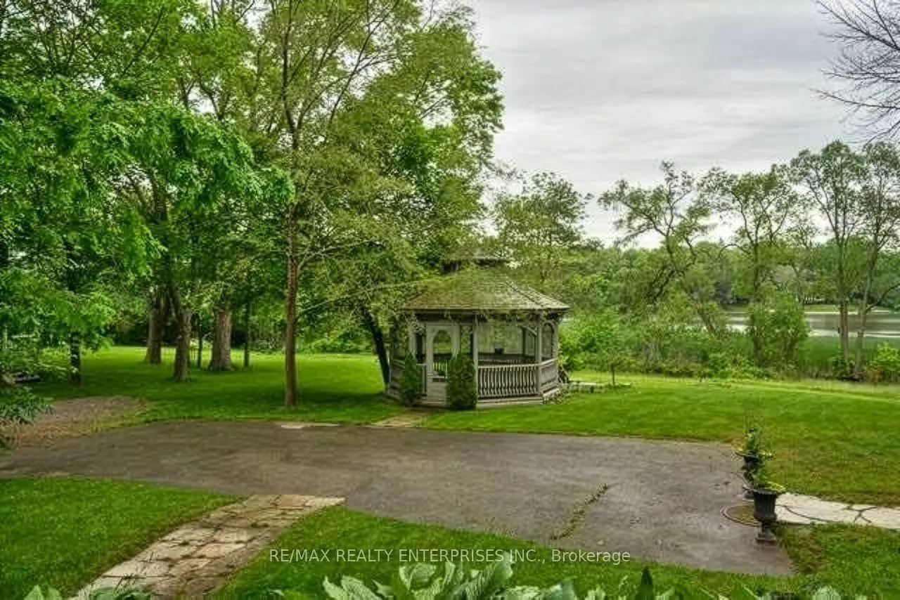 1168 Stavebank Road