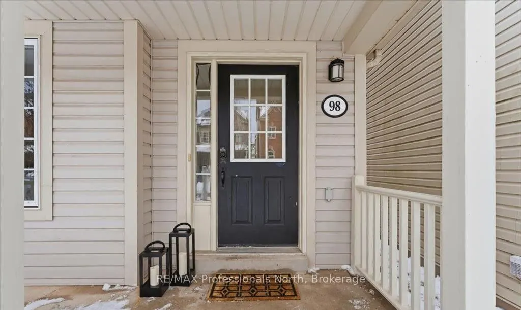 98 Roxton Road