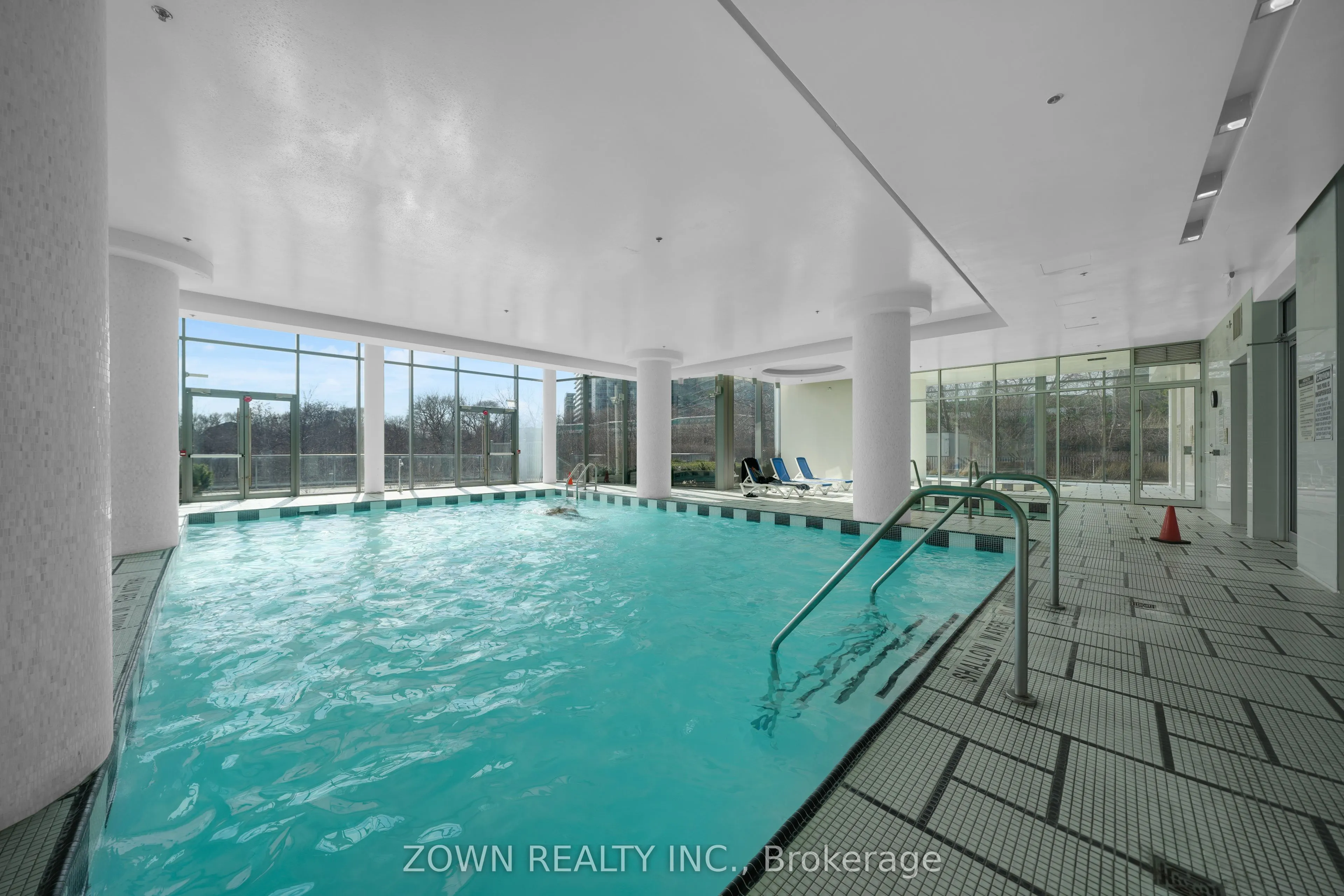 88 Park Lawn Road #1002