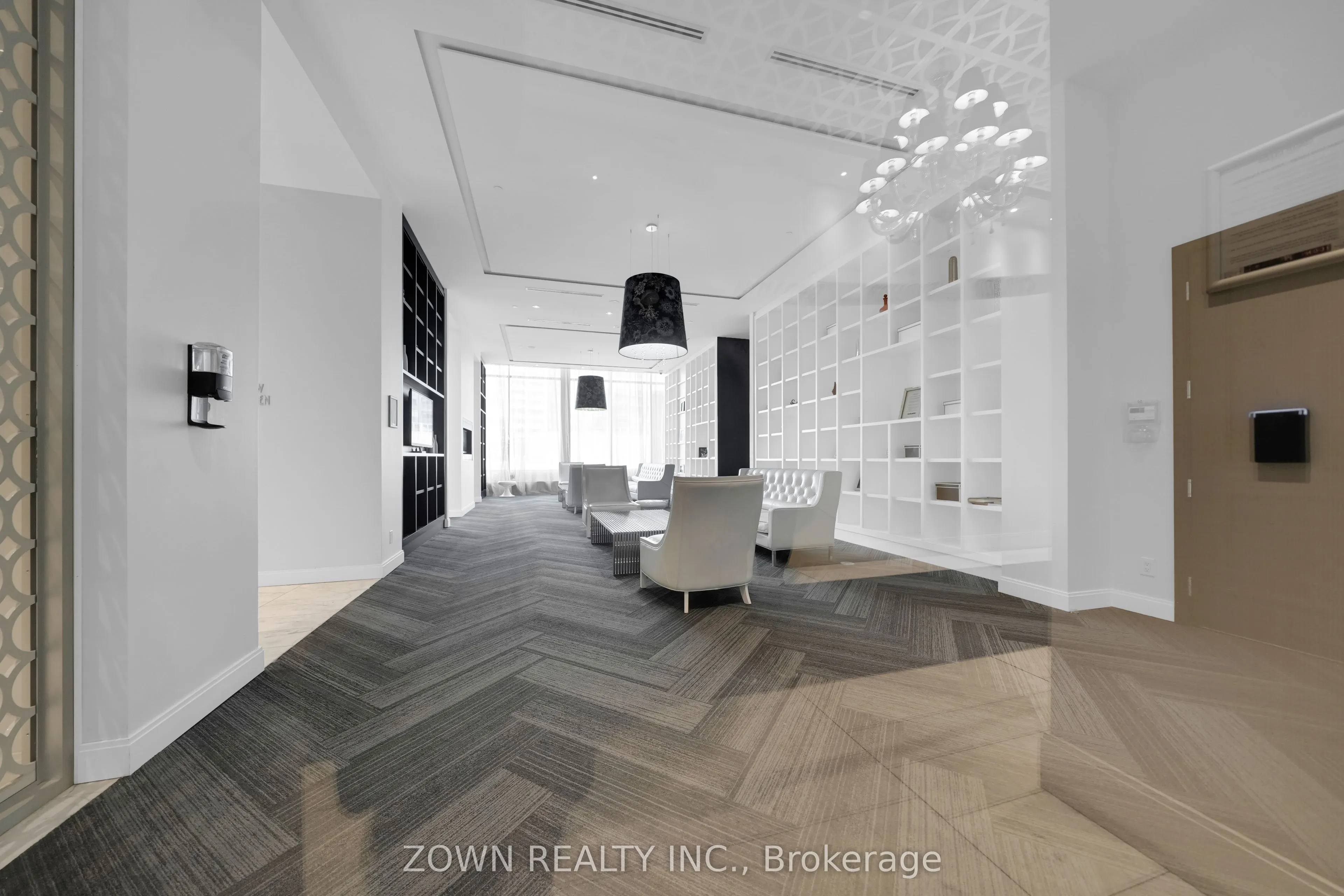 88 Park Lawn Road #1002