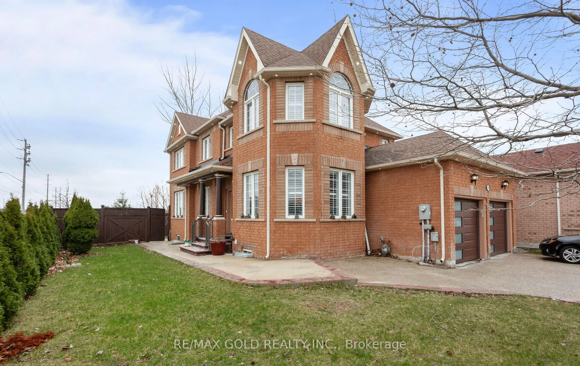 1090 Trudeau Drive
