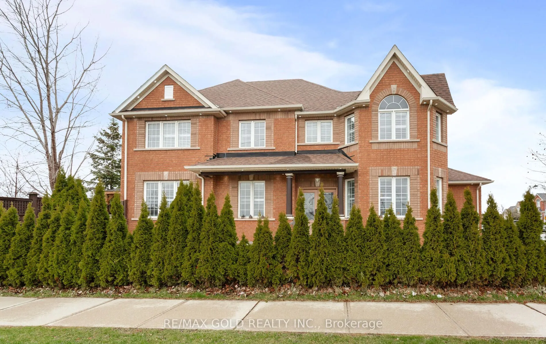 1090 Trudeau Drive