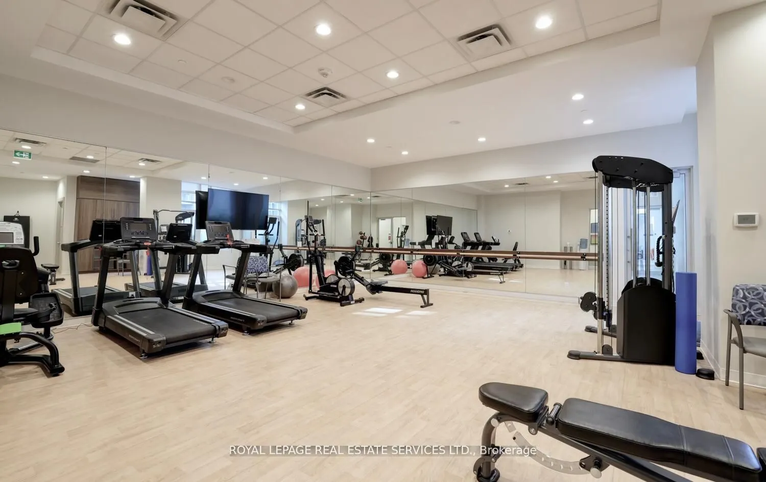 137 High Street W #12
