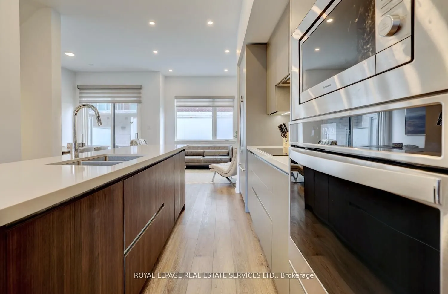 137 High Street W #12