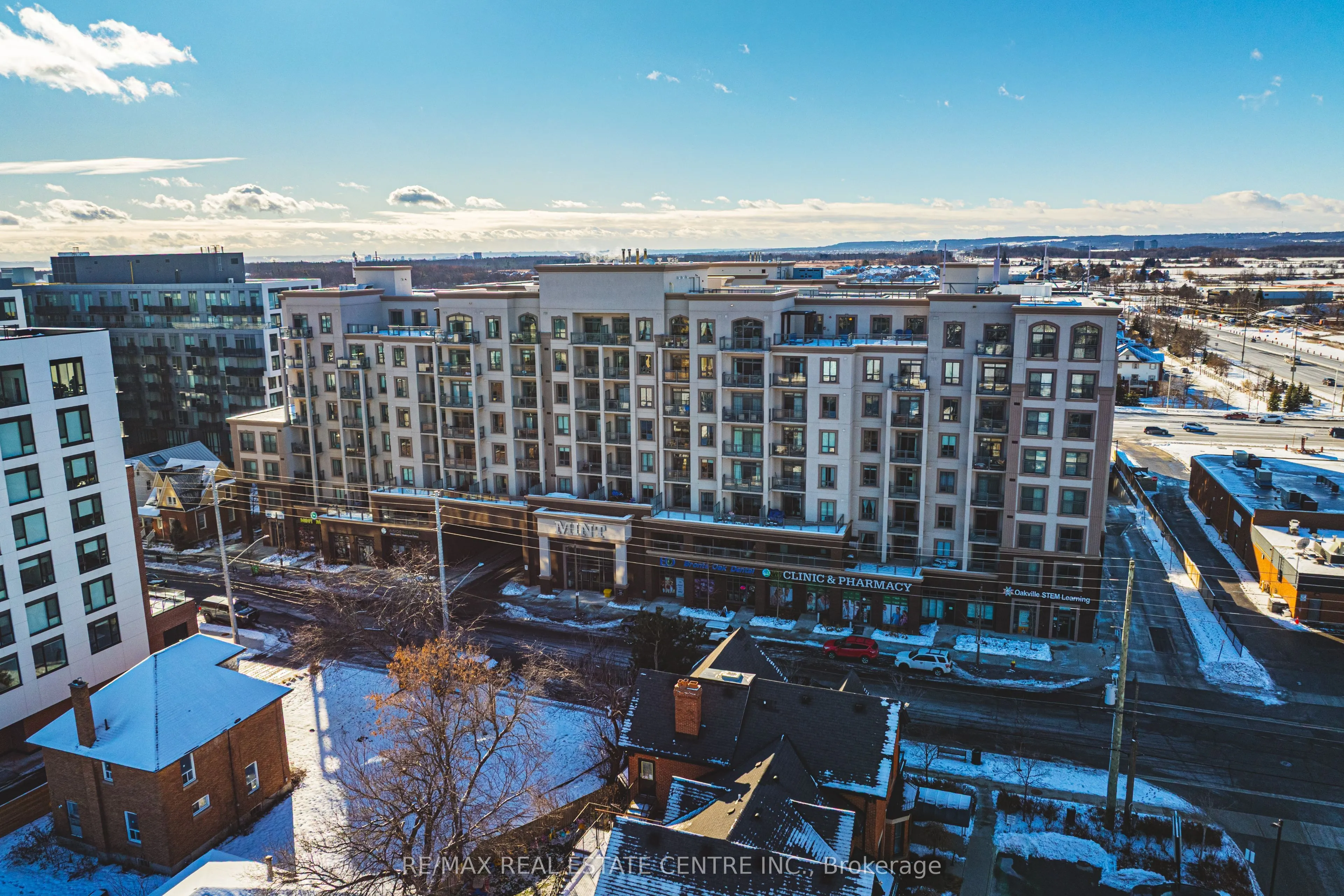 2486 Old Bronte Road #706