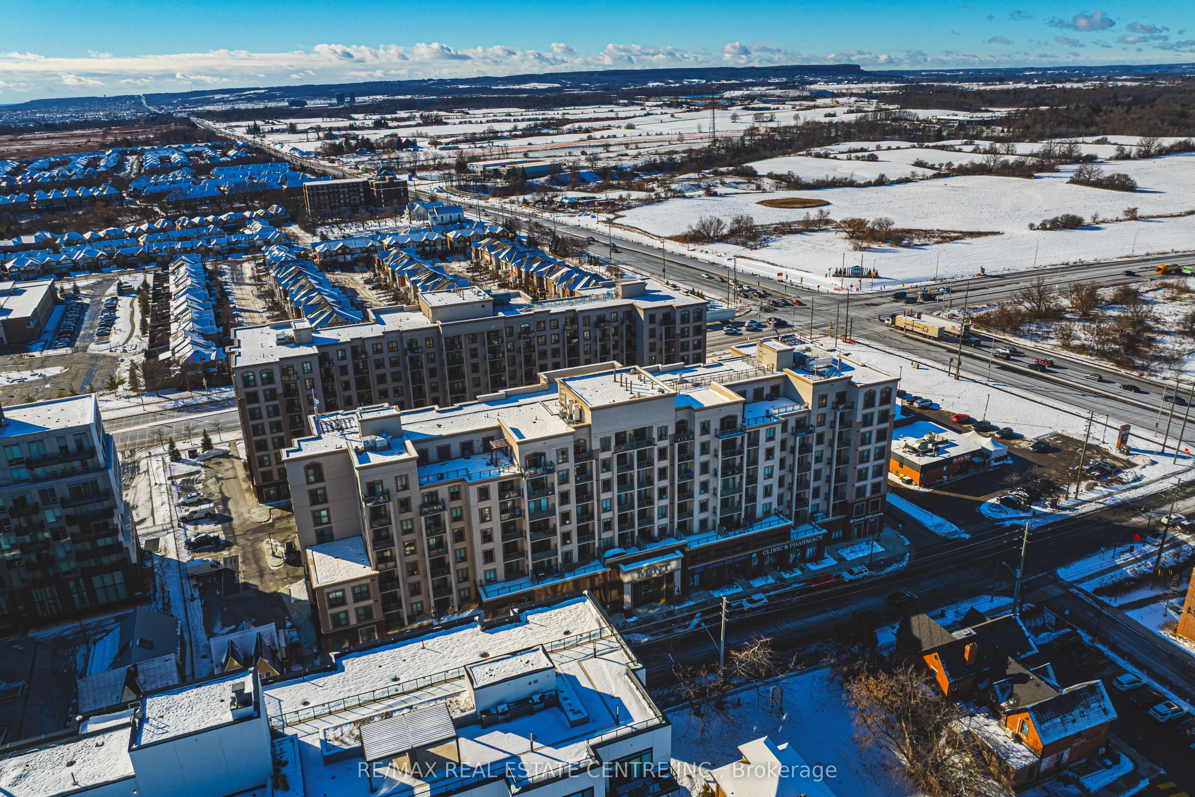 2486 Old Bronte Road #706
