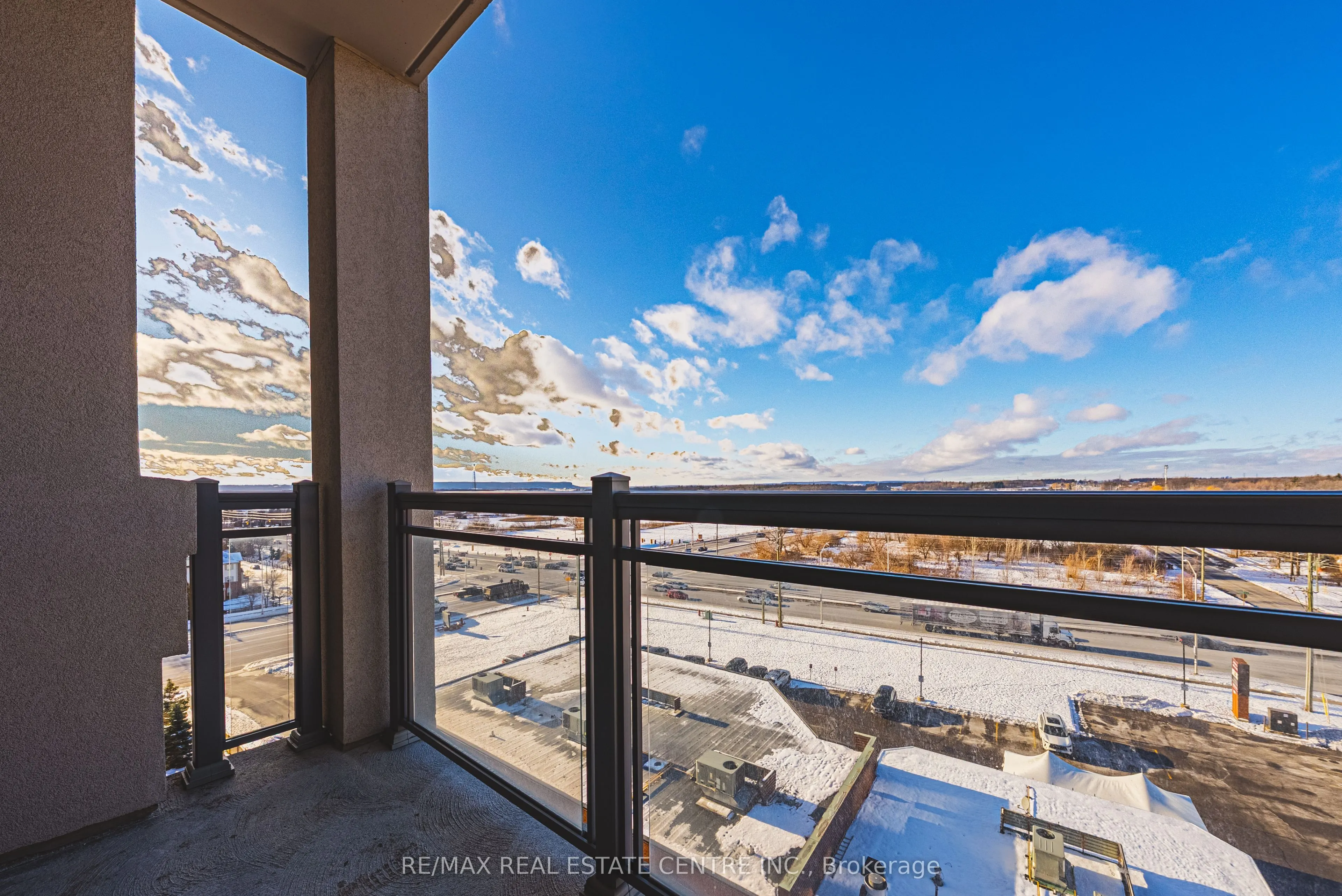 2486 Old Bronte Road #706