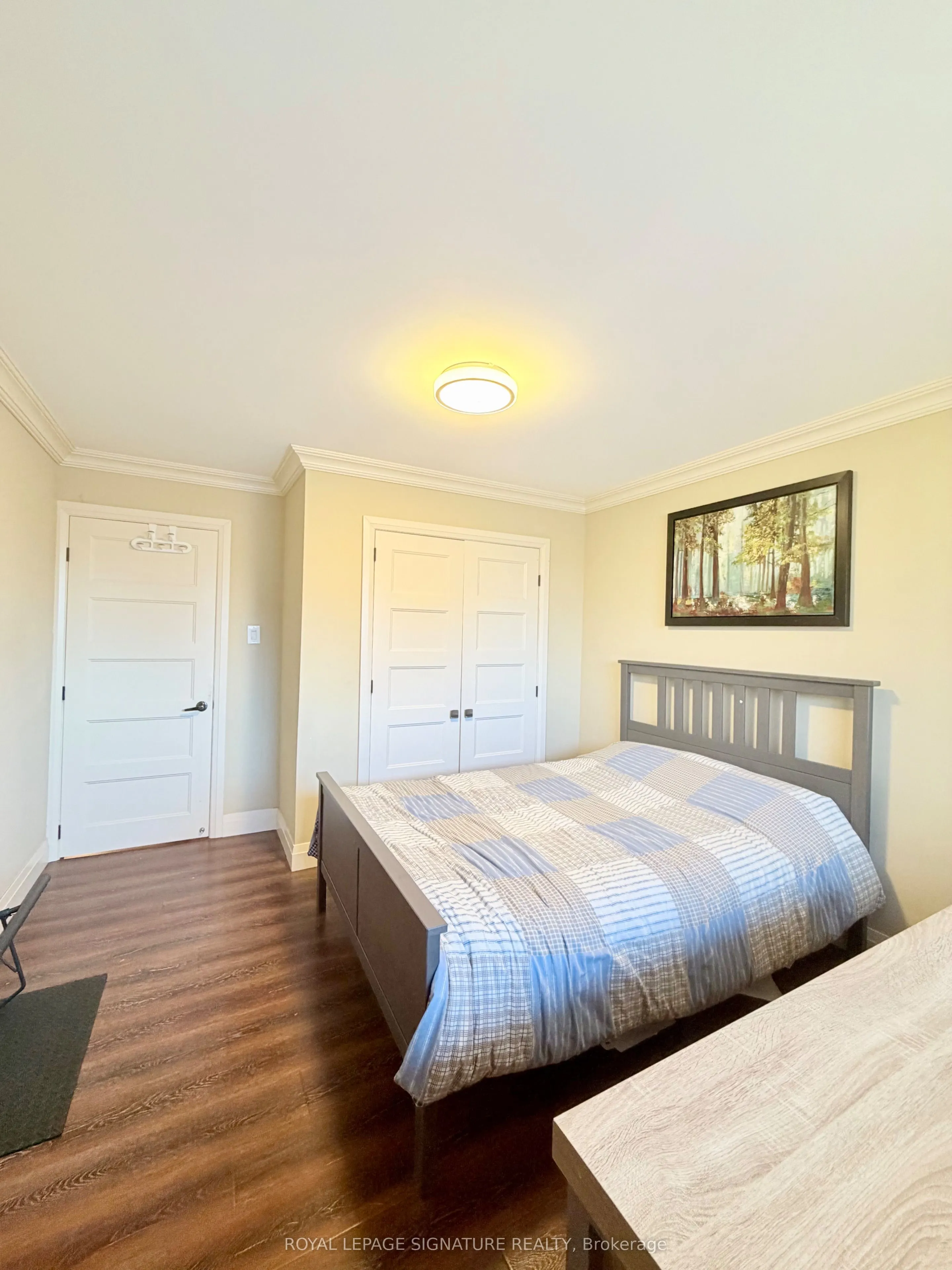 2263 Harcourt Crescent