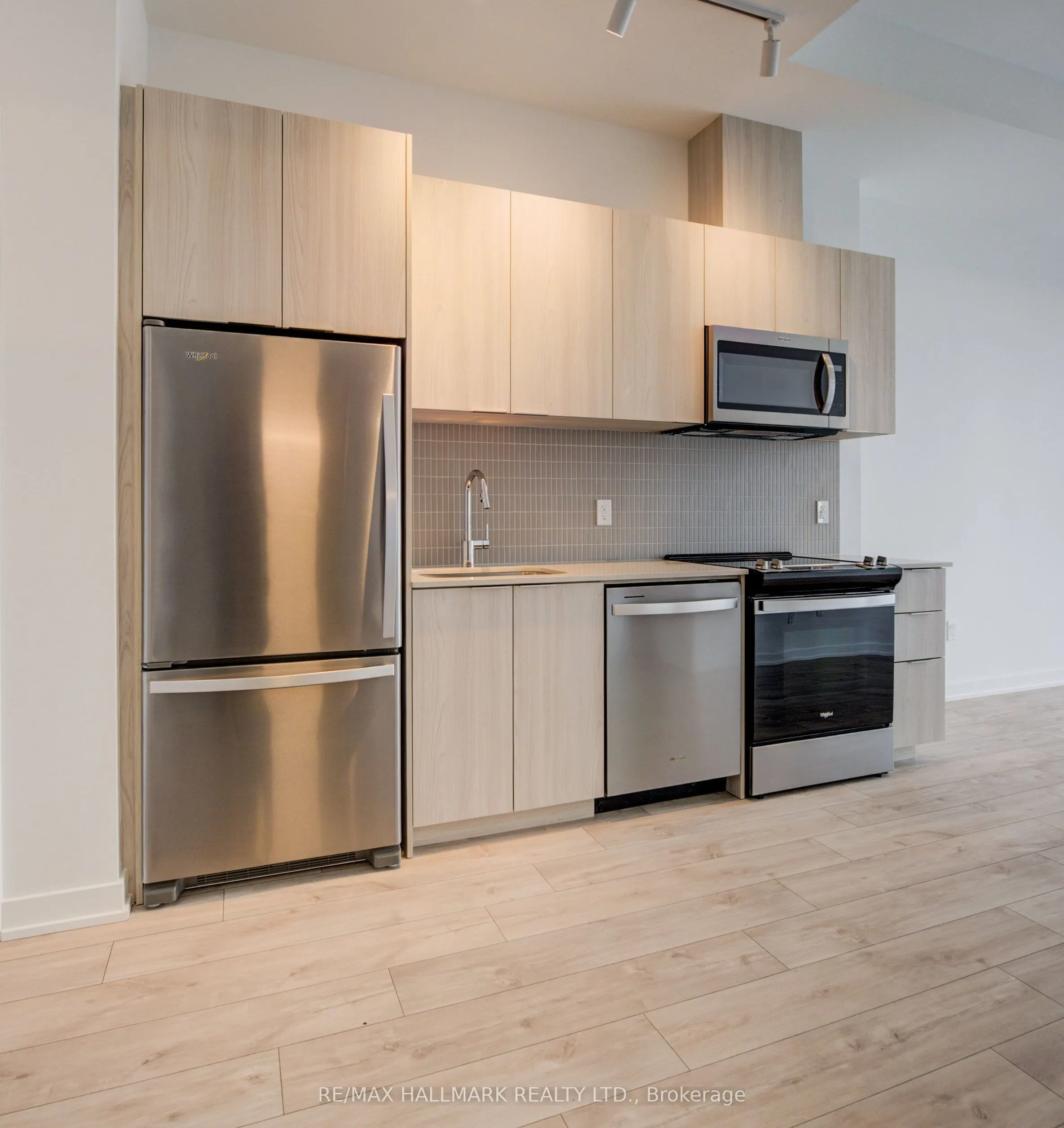 720 Whitlock Avenue #816