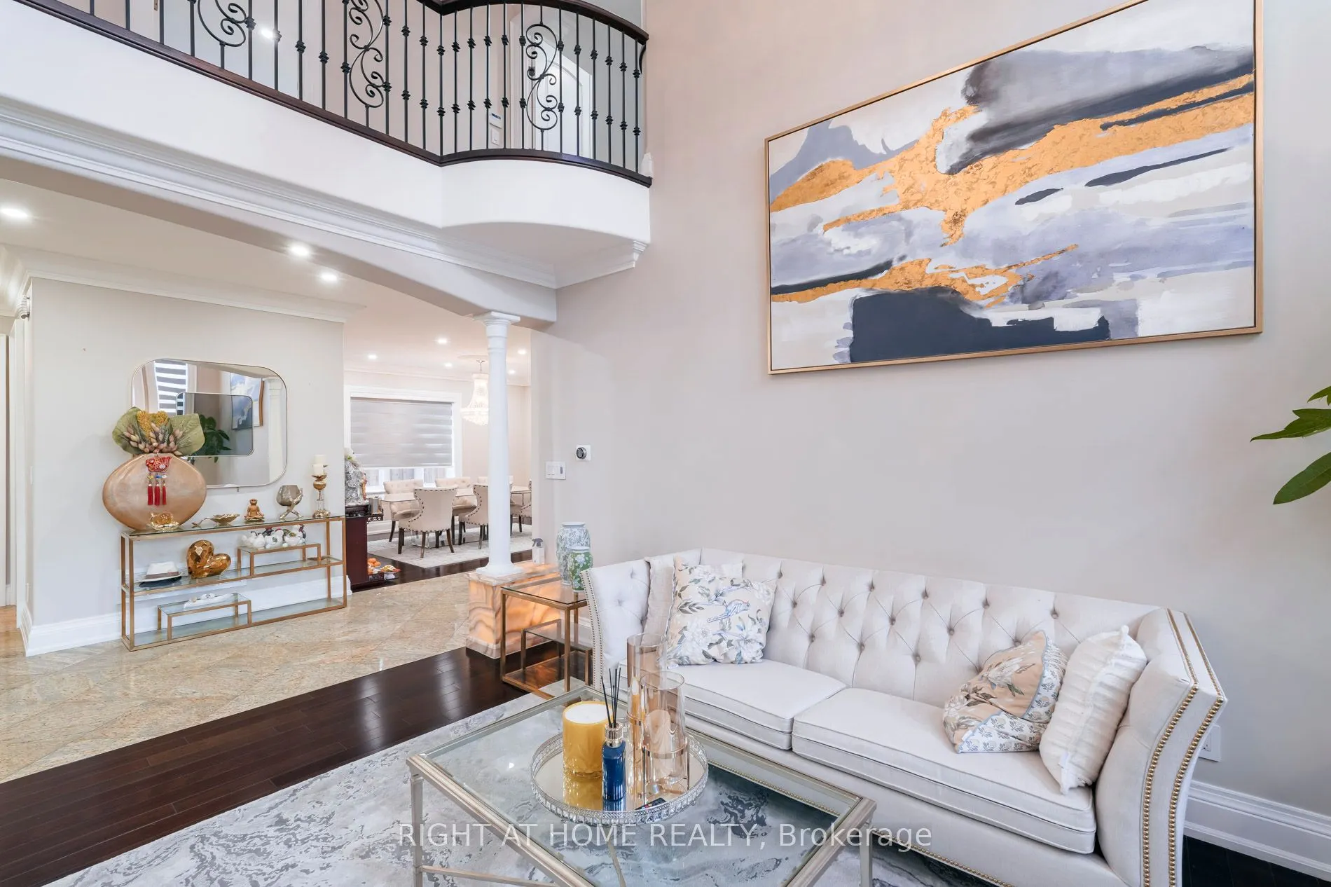 99 Fairview Road W