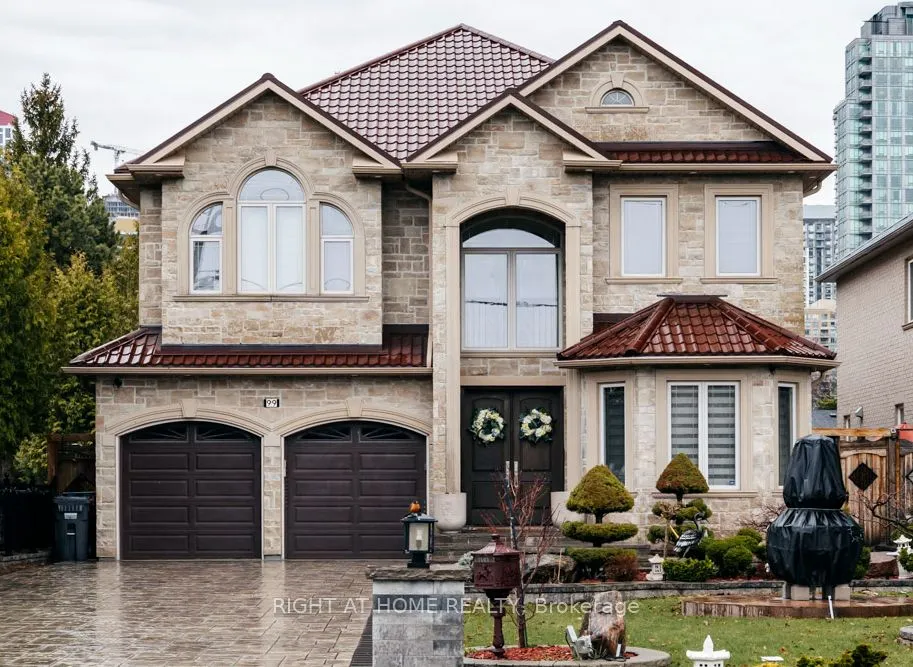 99 Fairview Road W