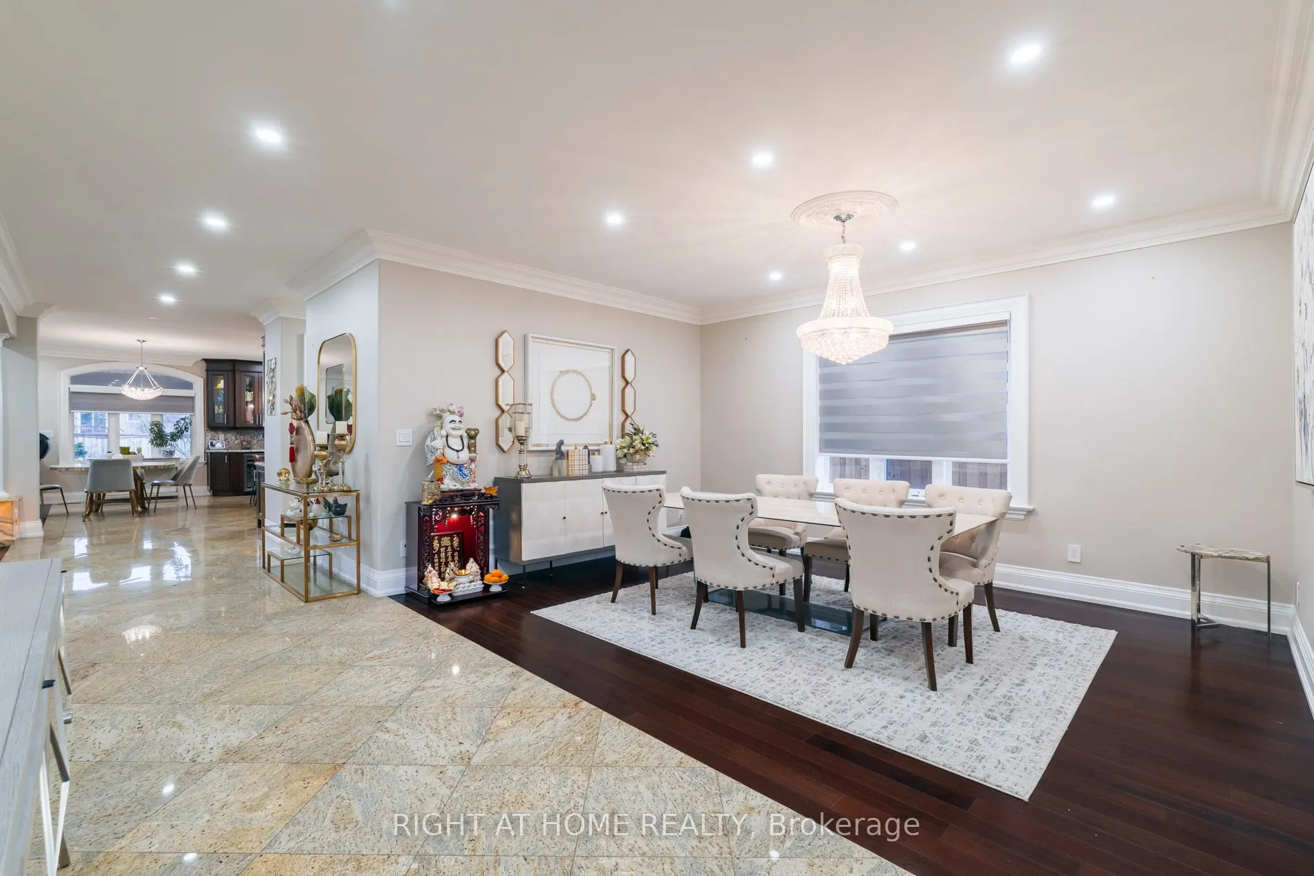 99 Fairview Road W