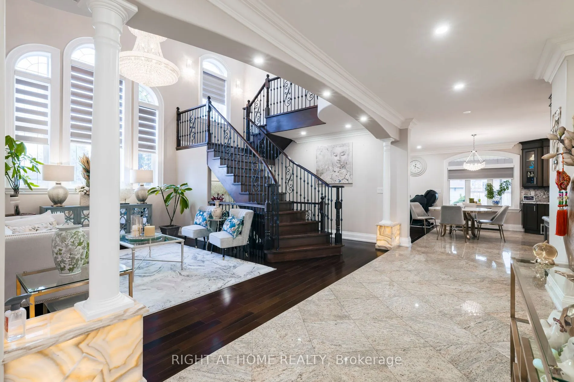 99 Fairview Road W