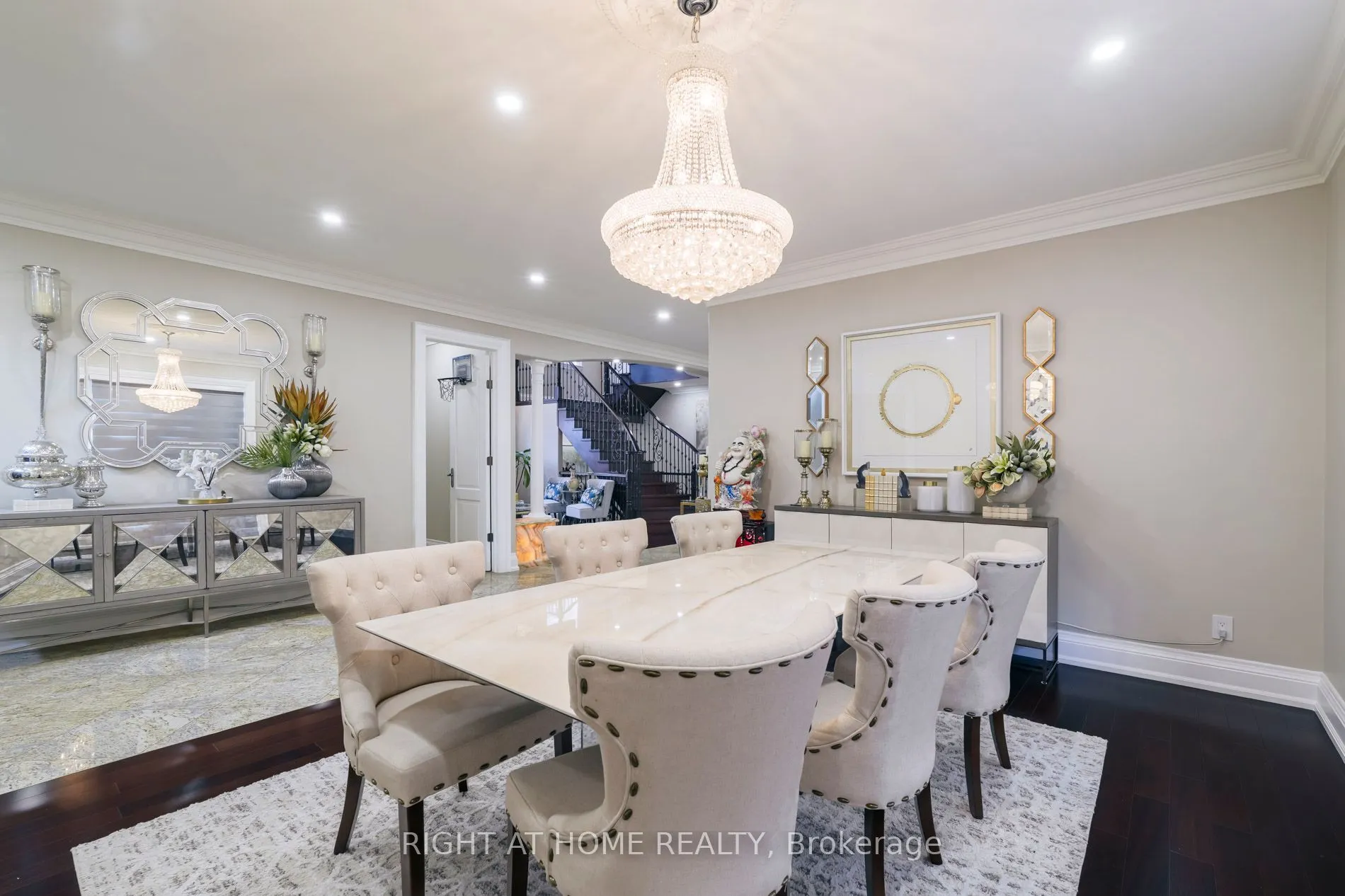 99 Fairview Road W