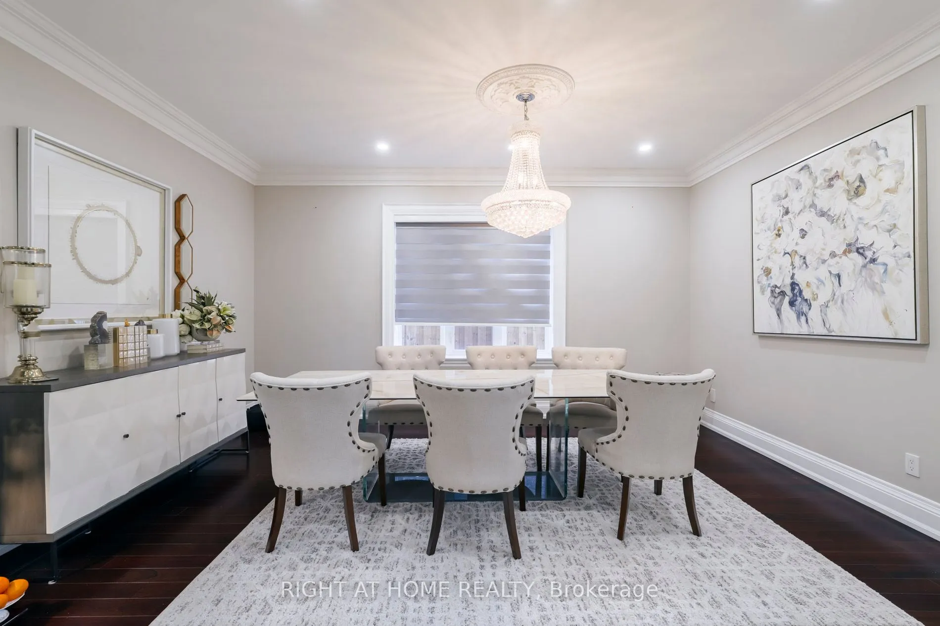 99 Fairview Road W