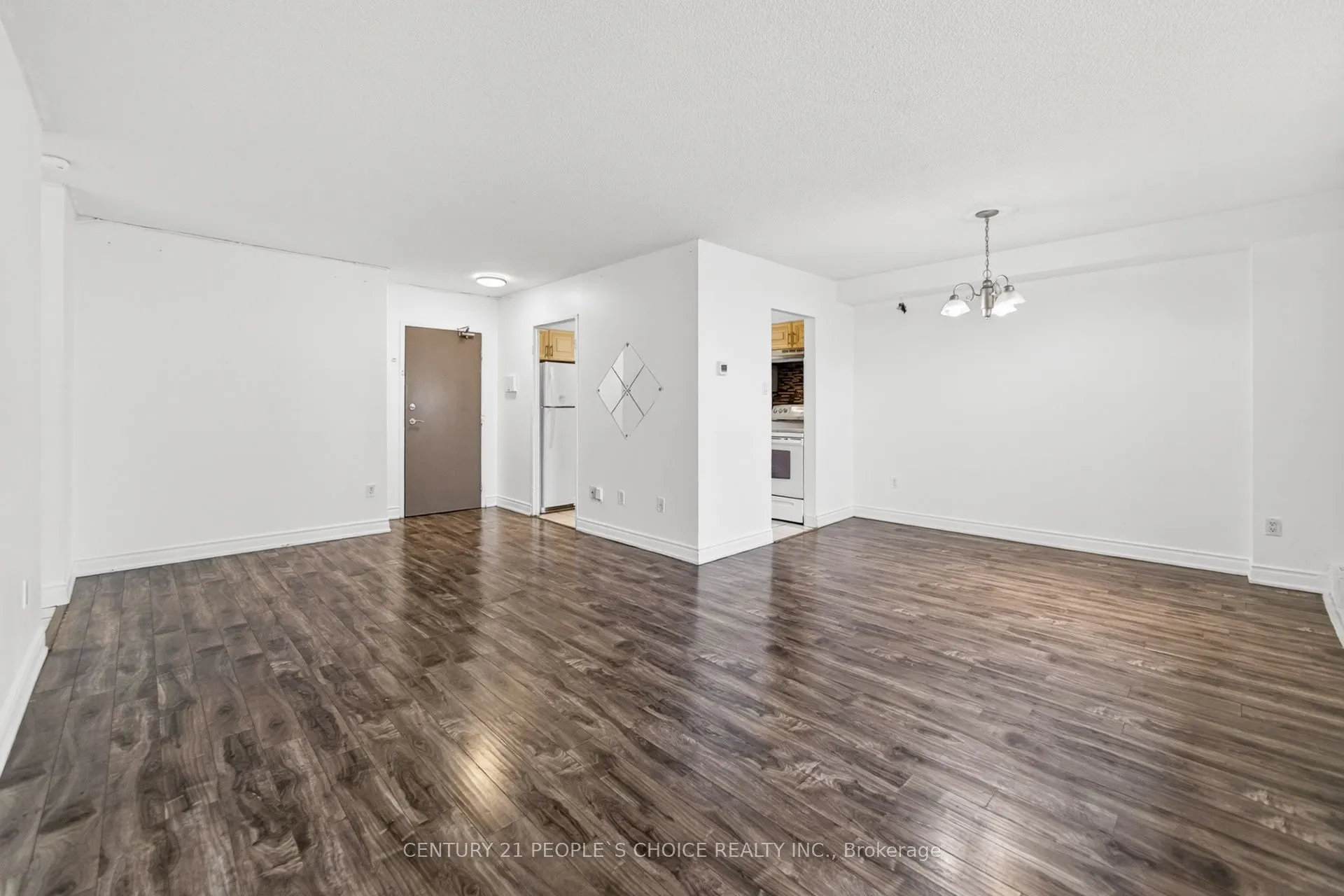 3390 Weston Road #902