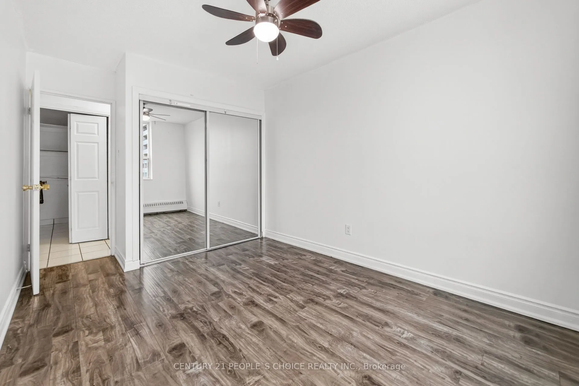 3390 Weston Road #902