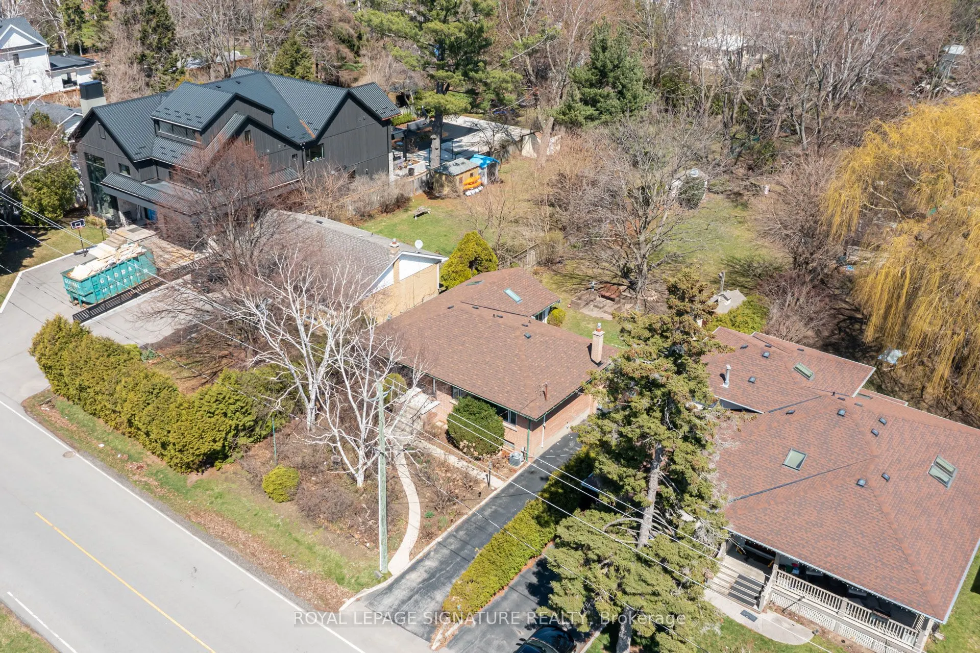 411 Maplehurst Avenue, Oakville | MLS® W12991588