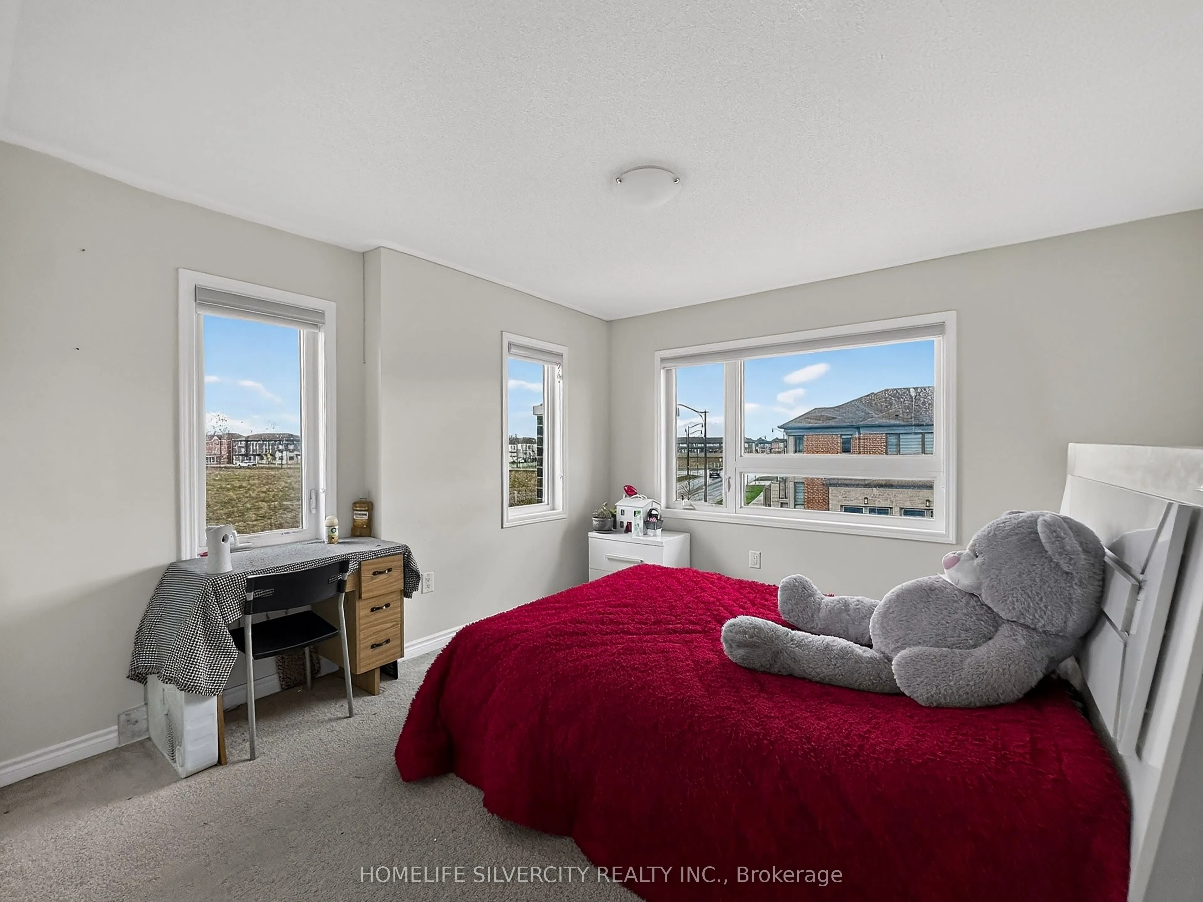 1 Boothill Drive