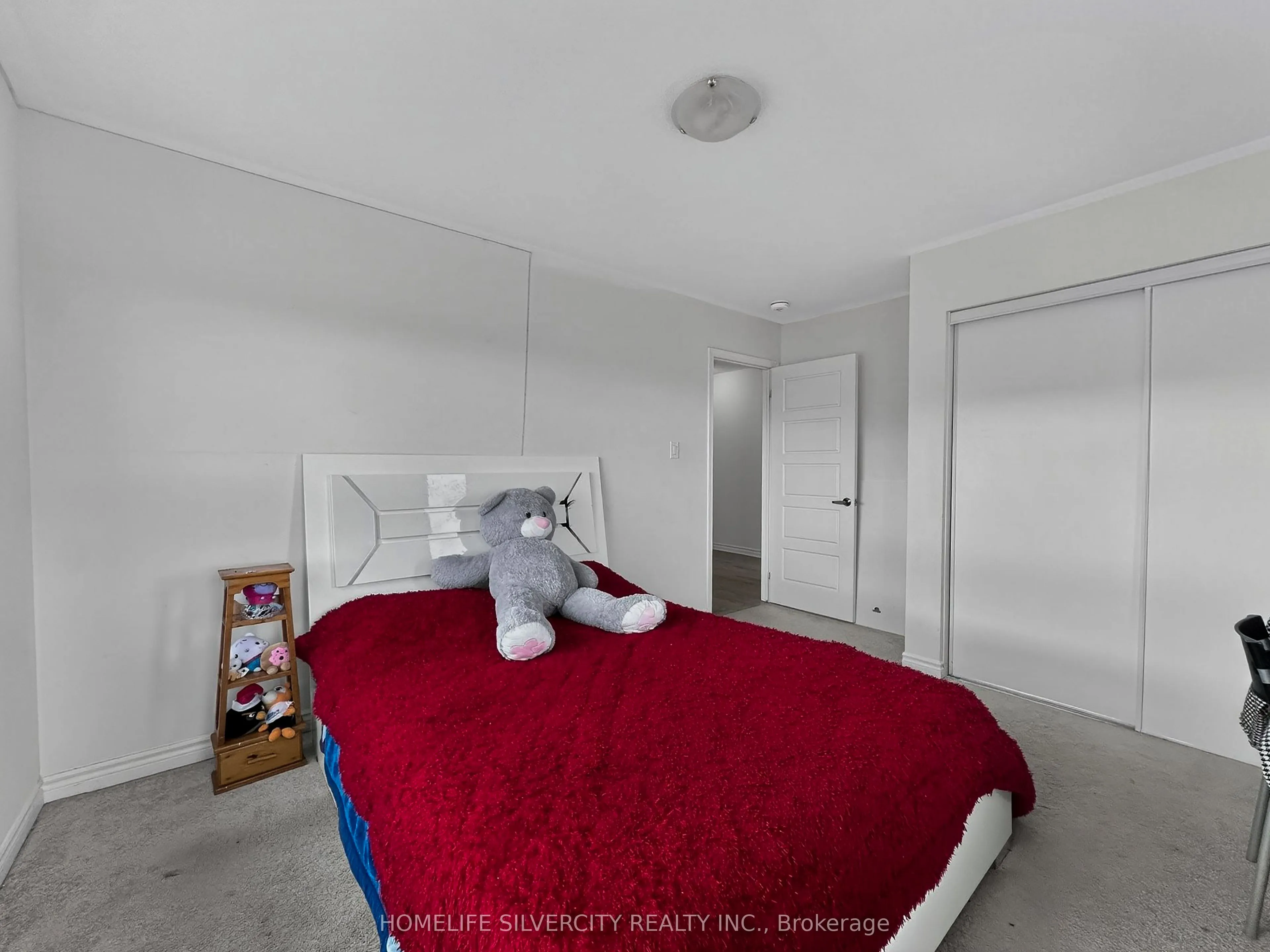 1 Boothill Drive