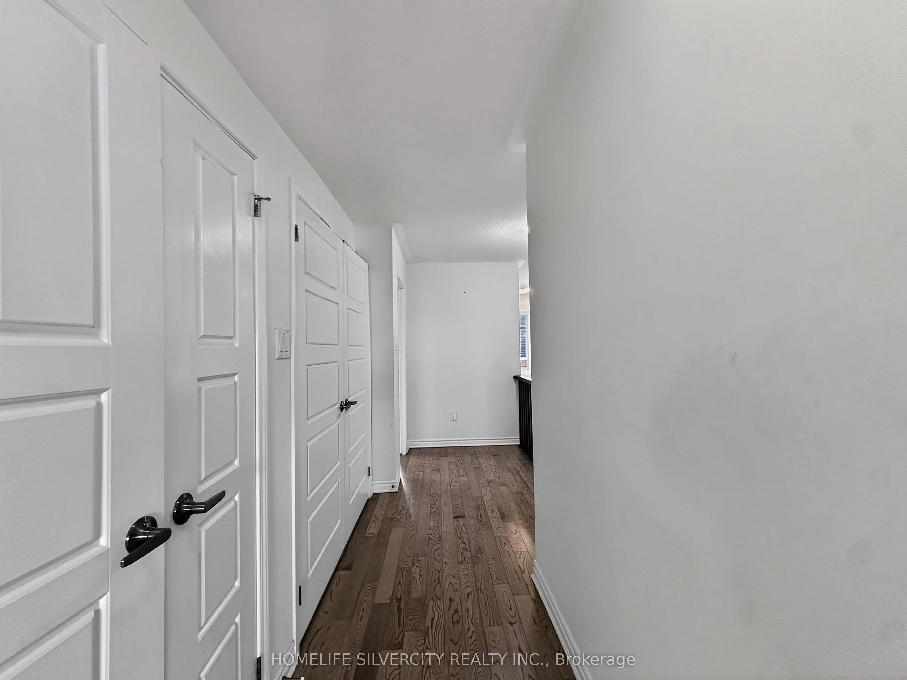 1 Boothill Drive