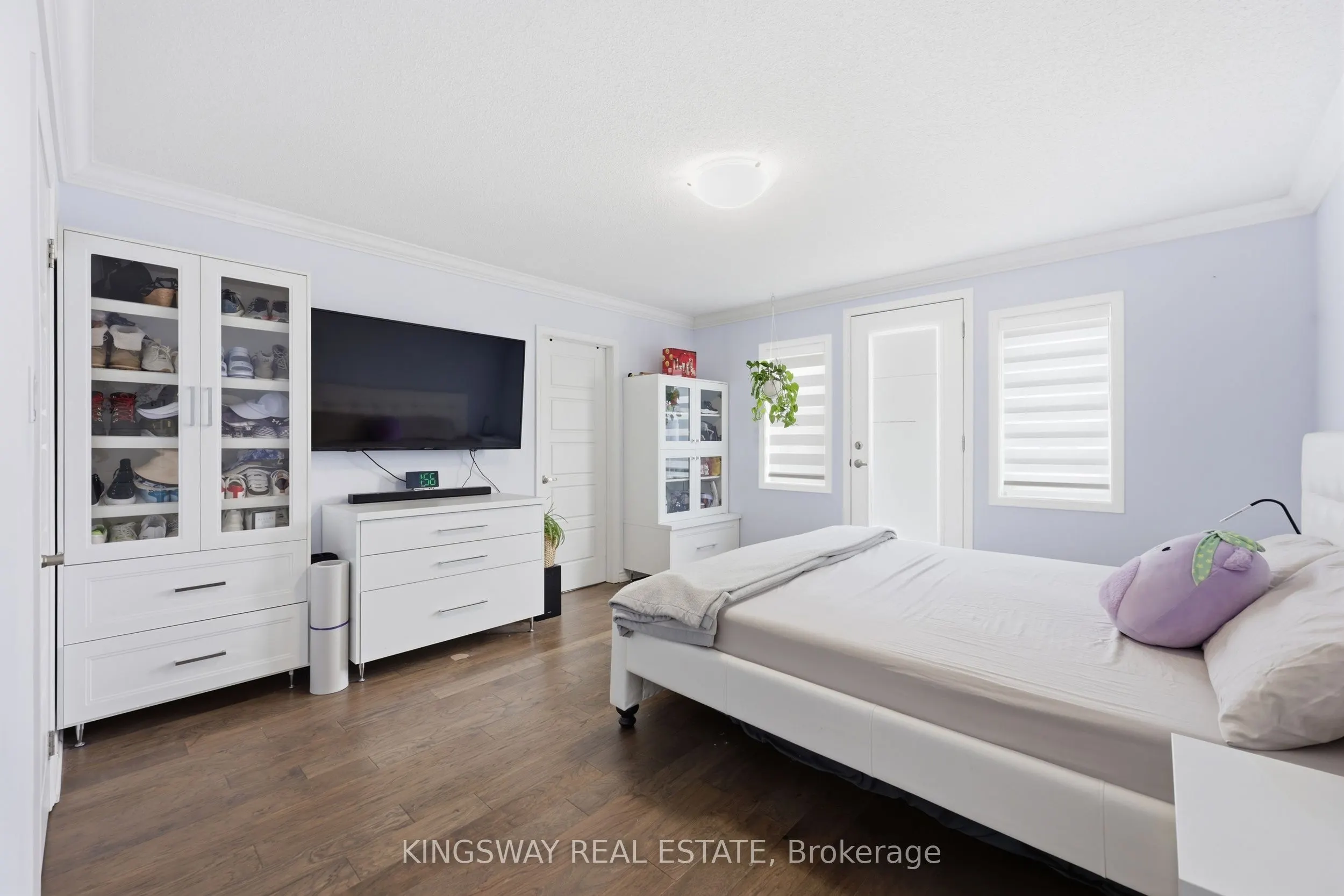 975 WHITLOCK Avenue #20