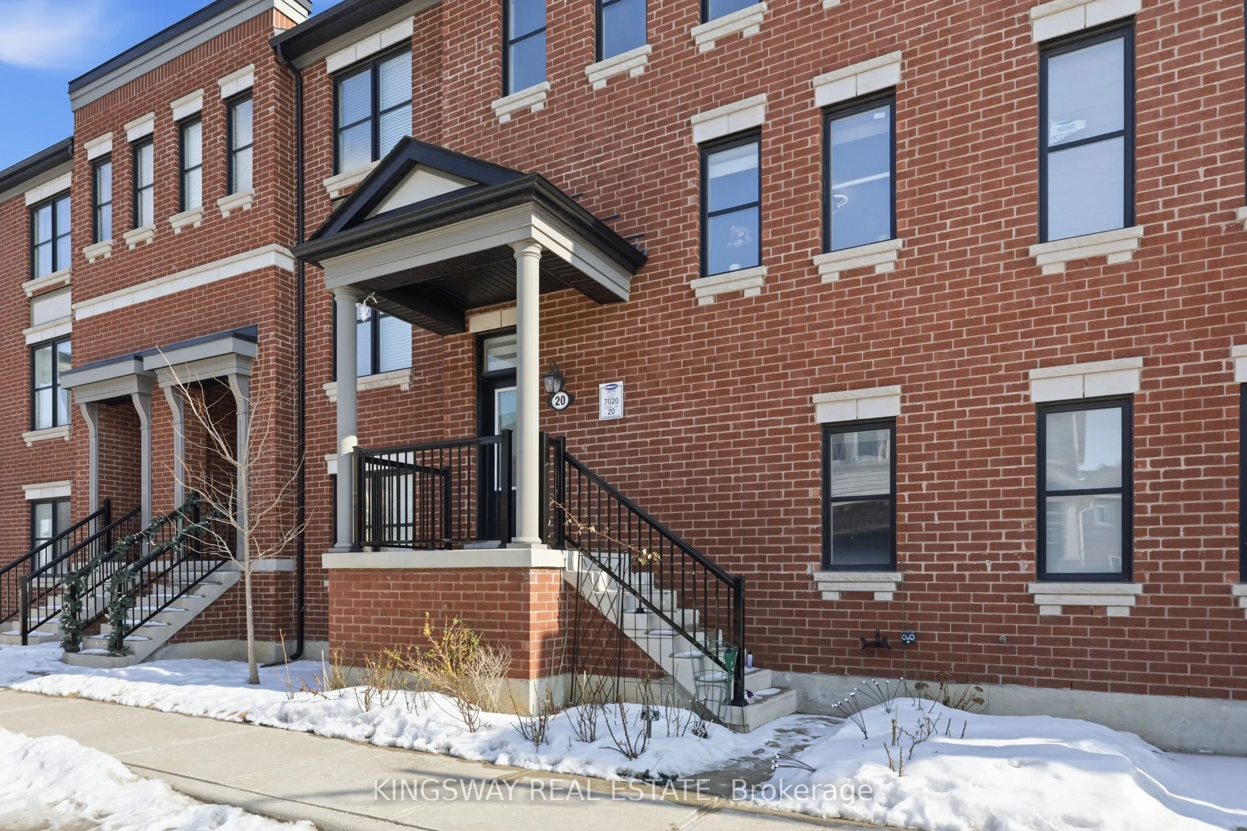 975 WHITLOCK Avenue #20