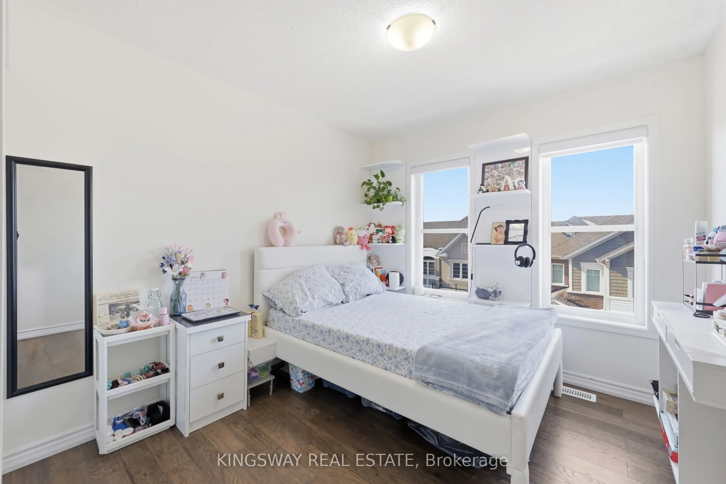 975 WHITLOCK Avenue #20