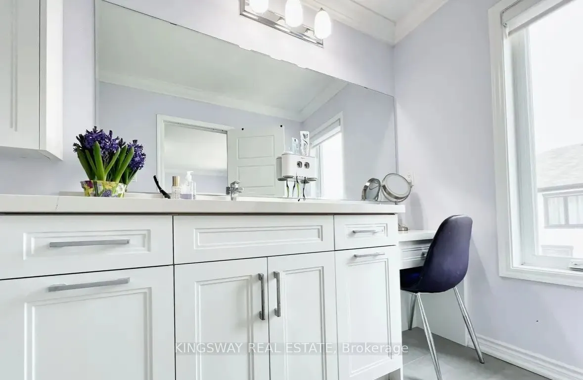 975 WHITLOCK Avenue #20